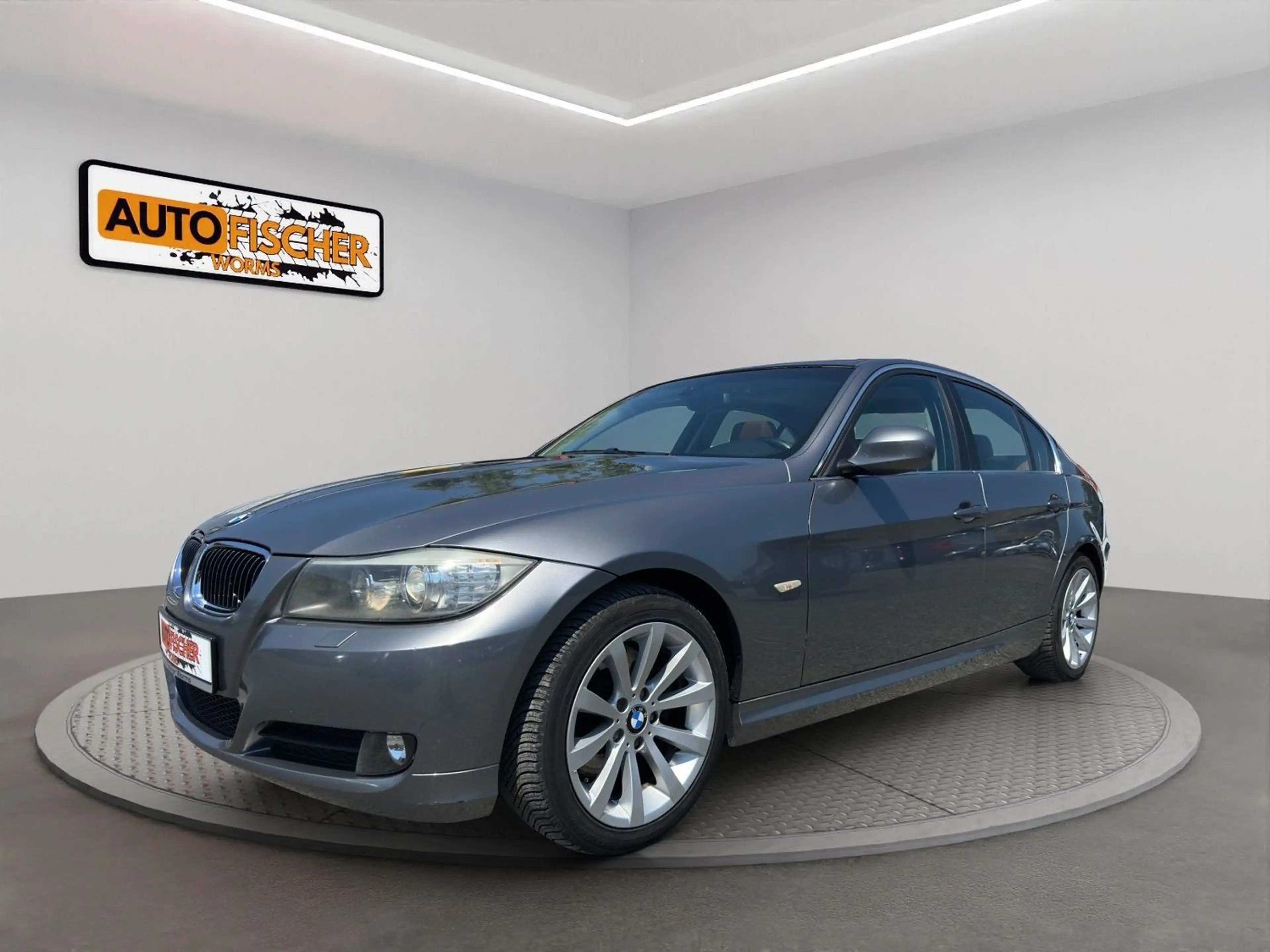 BMW 325 d  Leder  Xenon  "Rentner" Motor 3,0 Ltr.-145 kW — photo 3