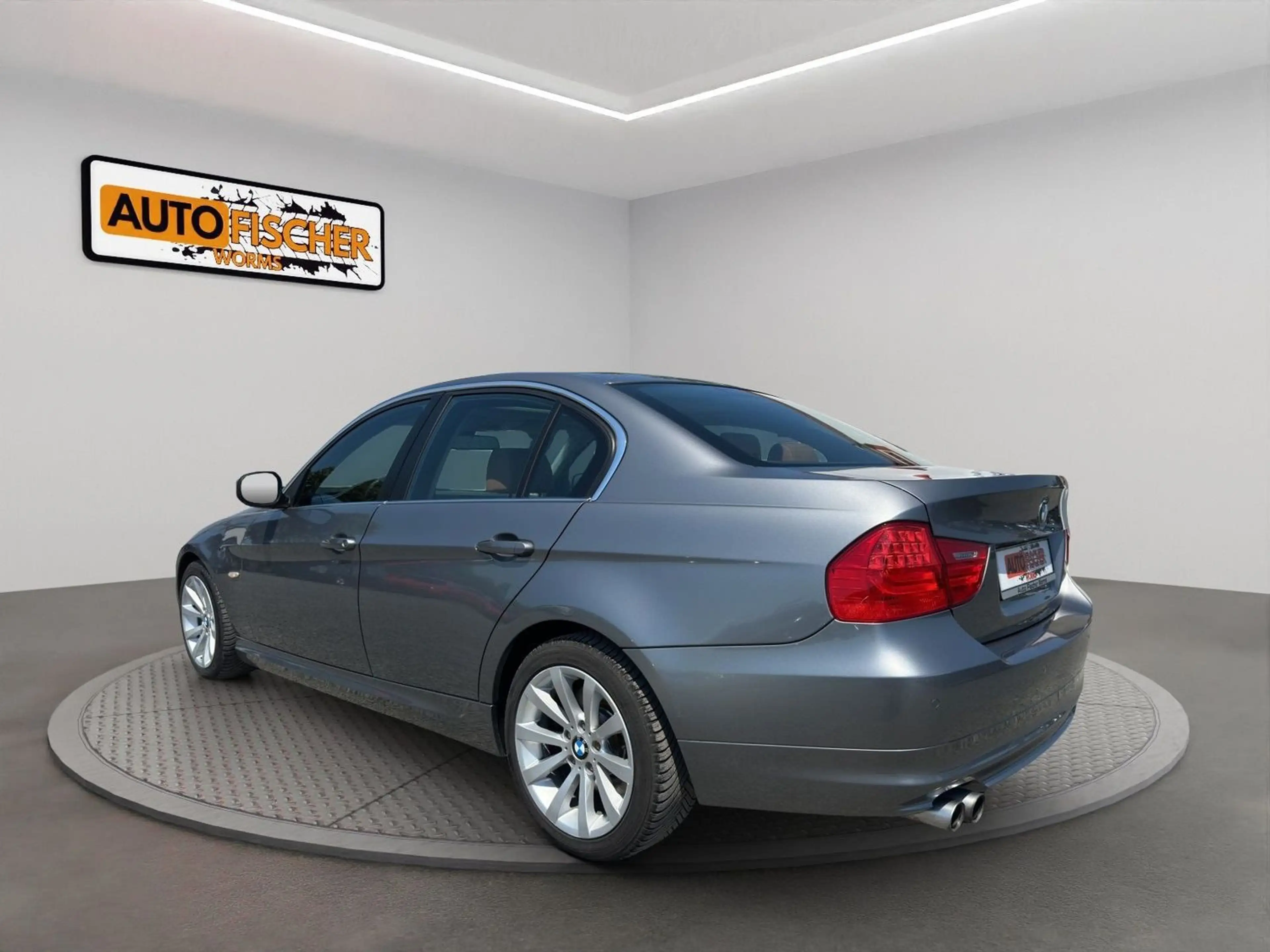BMW 325 d  Leder  Xenon  "Rentner" Motor 3,0 Ltr.-145 kW — photo 5