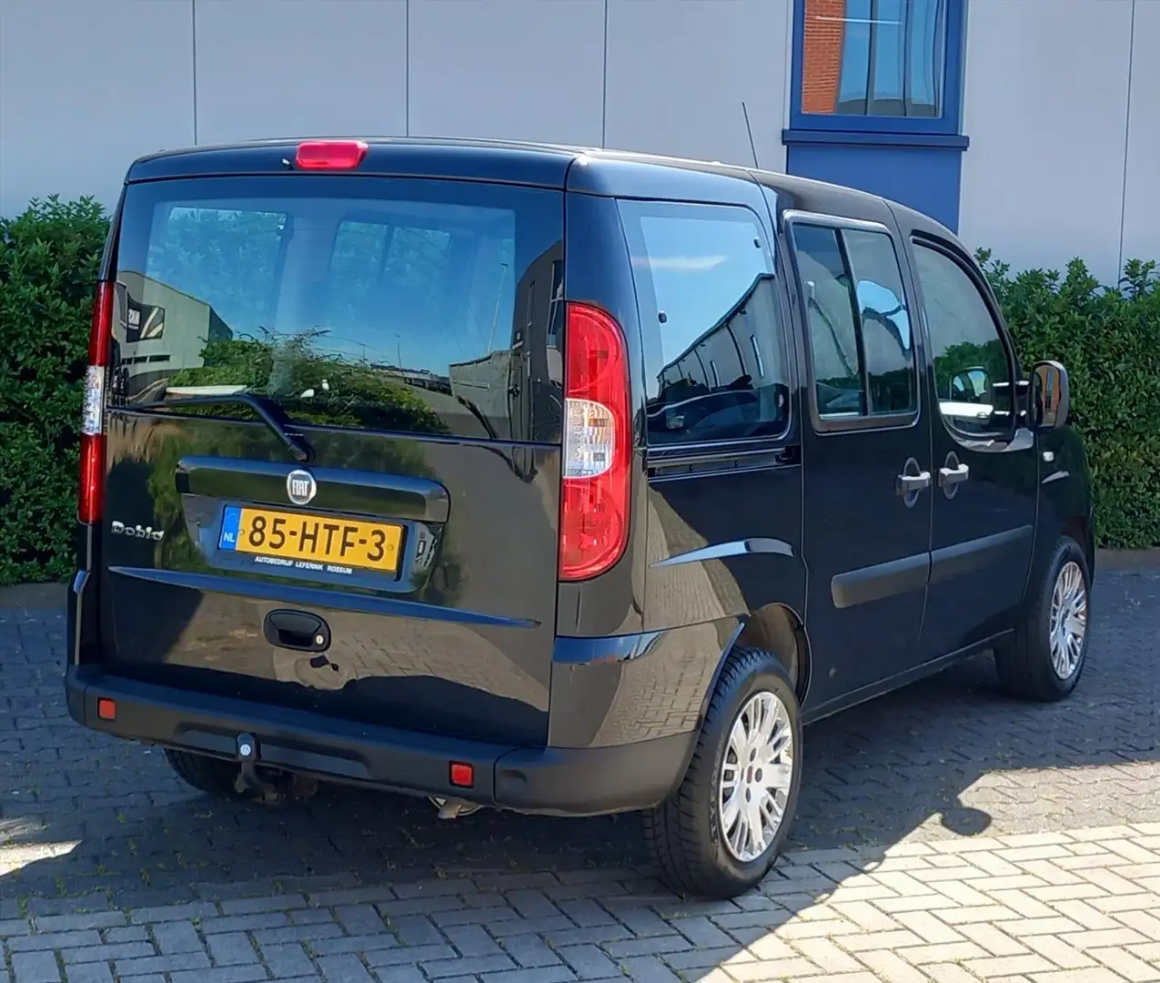 Fiat Doblo 1.4 Dynamic Airco/Trekhaak Zwart - 2