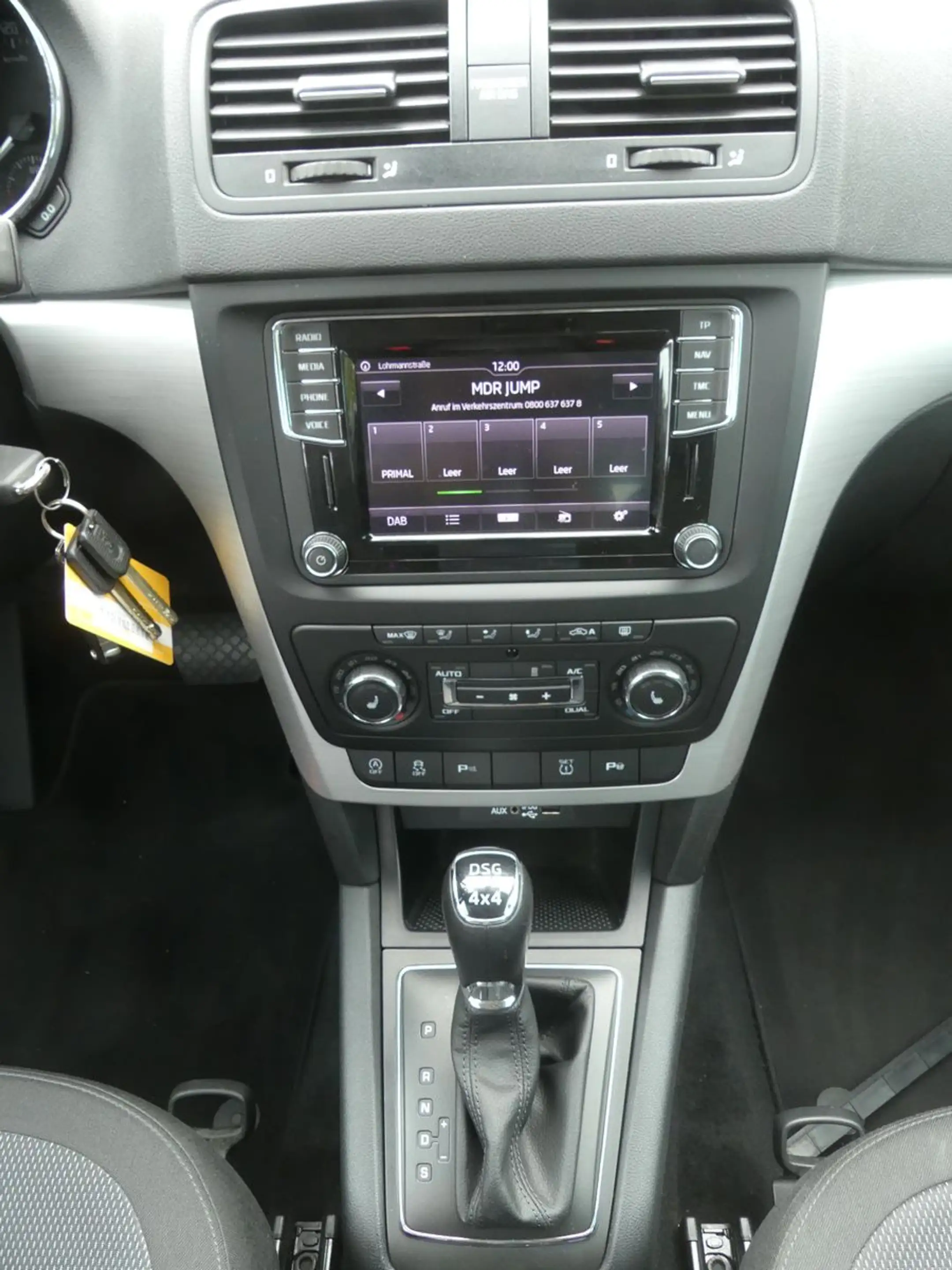 Skoda Yeti Ambition 4x4*1.Hand*Automatik*Nr.06 — photo 12