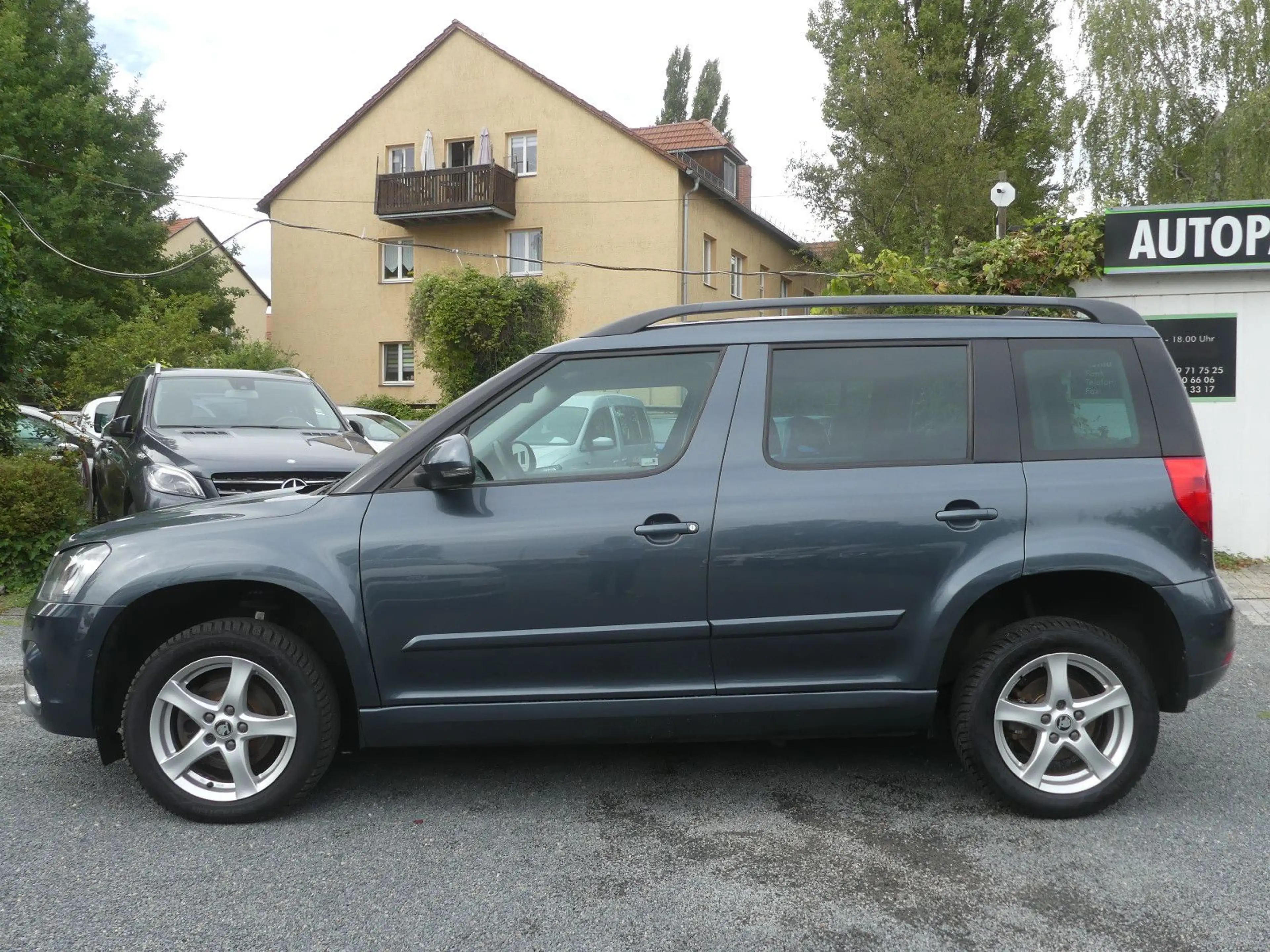 Skoda Yeti Ambition 4x4*1.Hand*Automatik*Nr.06 — photo 8