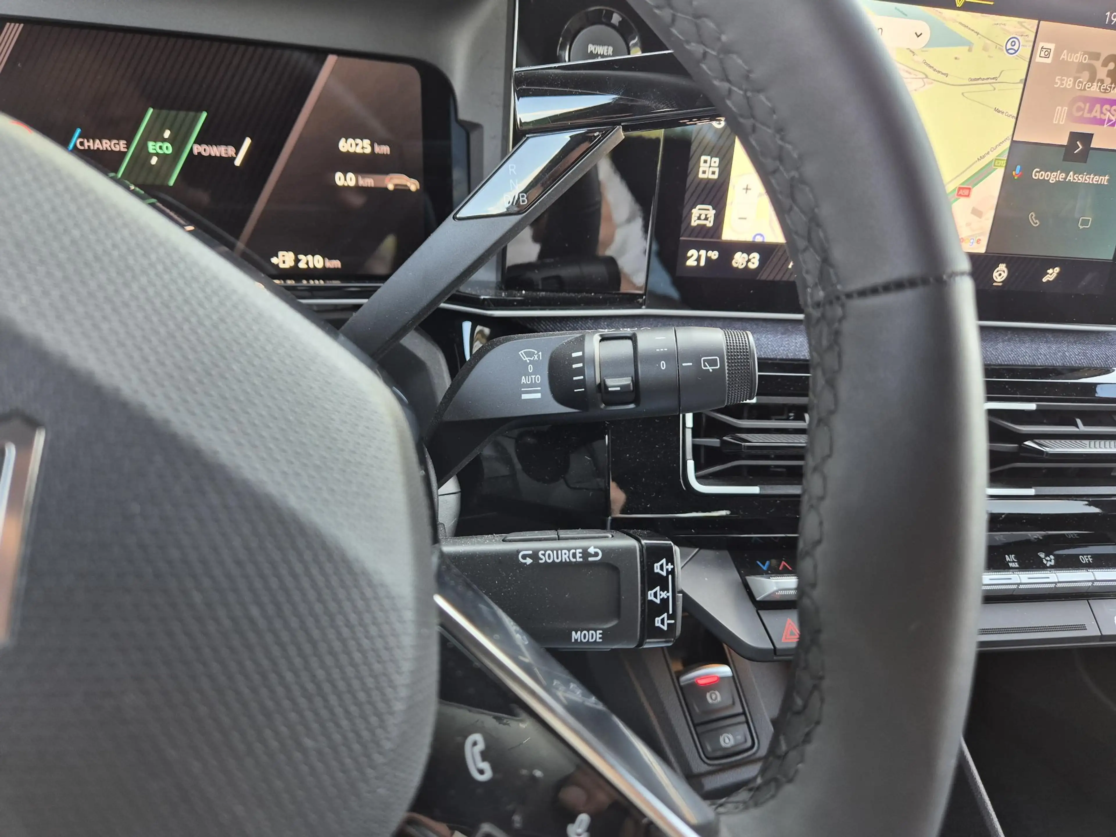 Renault R 5 comfort range techno 52 kWh Pack Winter, V2G, Navi — photo 12