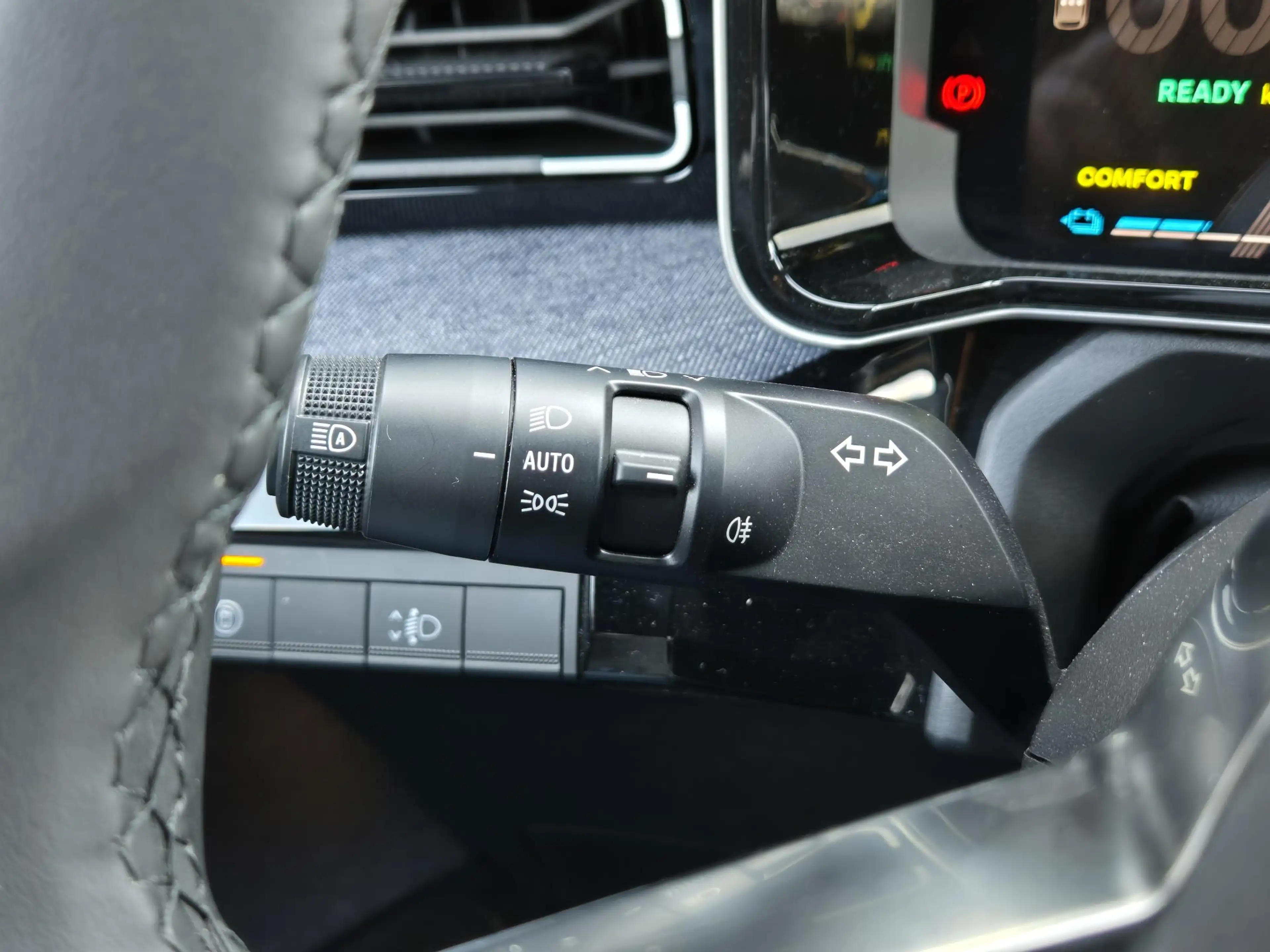 Renault R 5 comfort range techno 52 kWh Pack Winter, V2G, Navi — photo 13