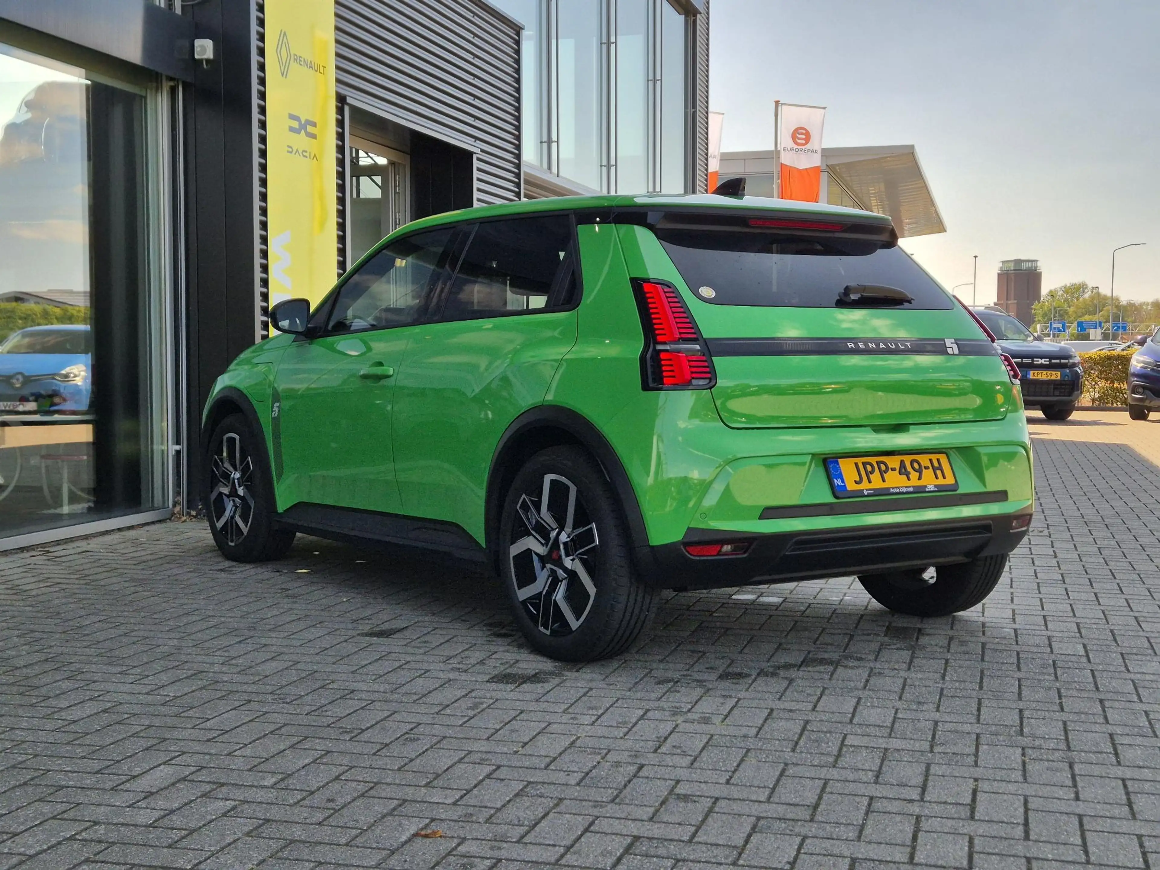 Renault R 5 comfort range techno 52 kWh Pack Winter, V2G, Navi — photo 8