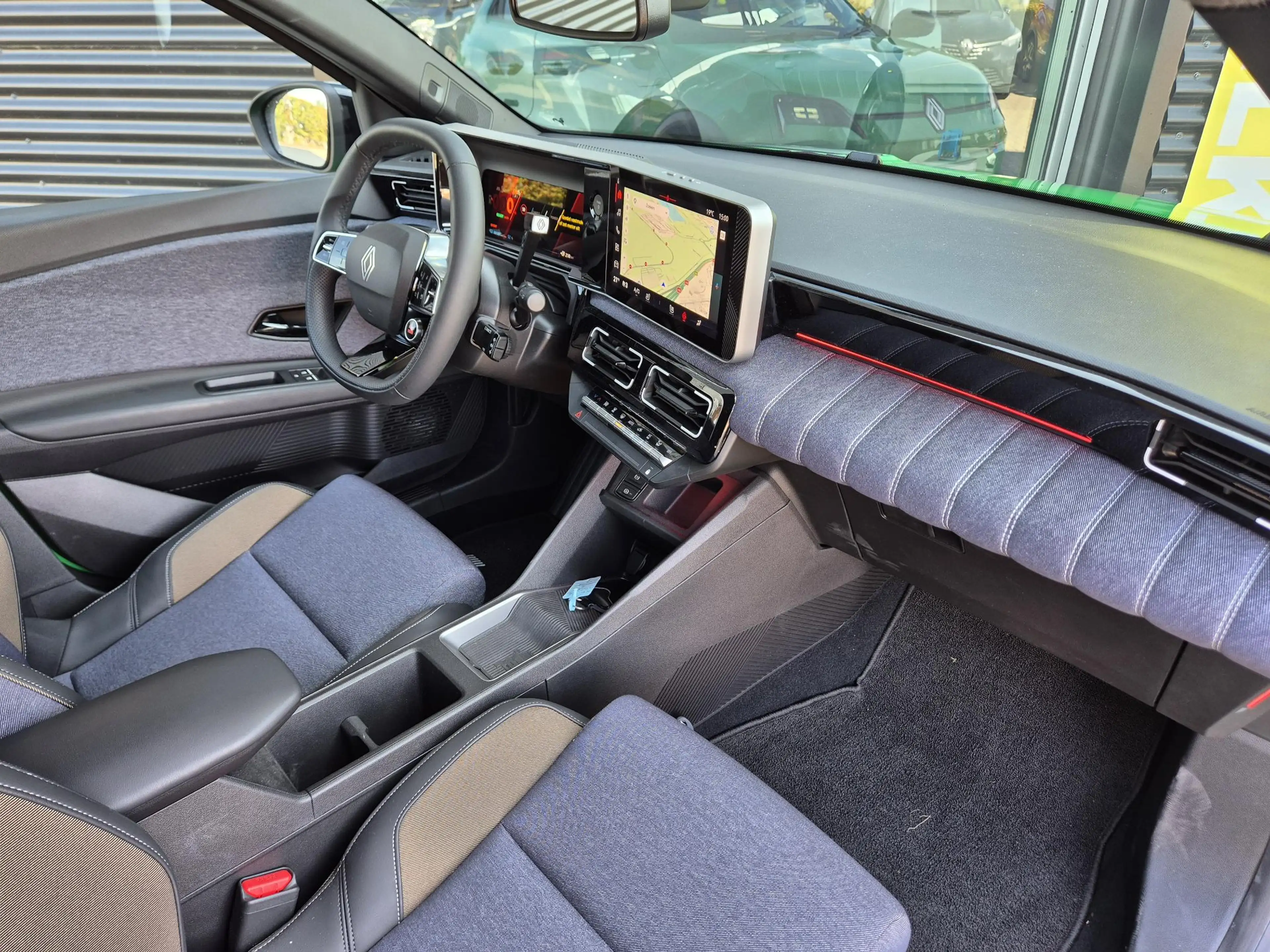 Renault R 5 comfort range techno 52 kWh Pack Winter, V2G, Navi — photo 29