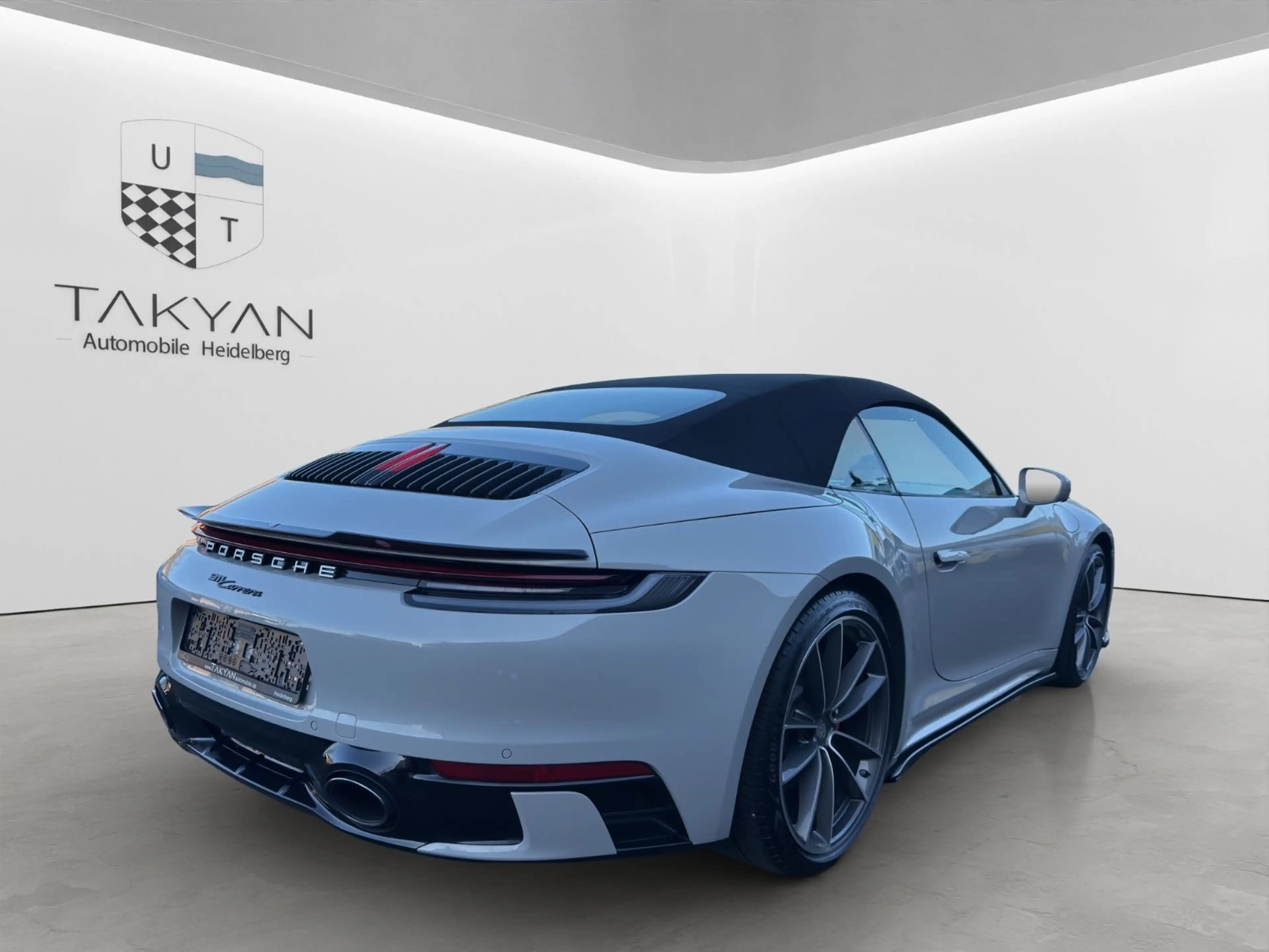 Porsche 911 Carrera S Cabriolet Sportabgas MATRIX 360° — photo 7
