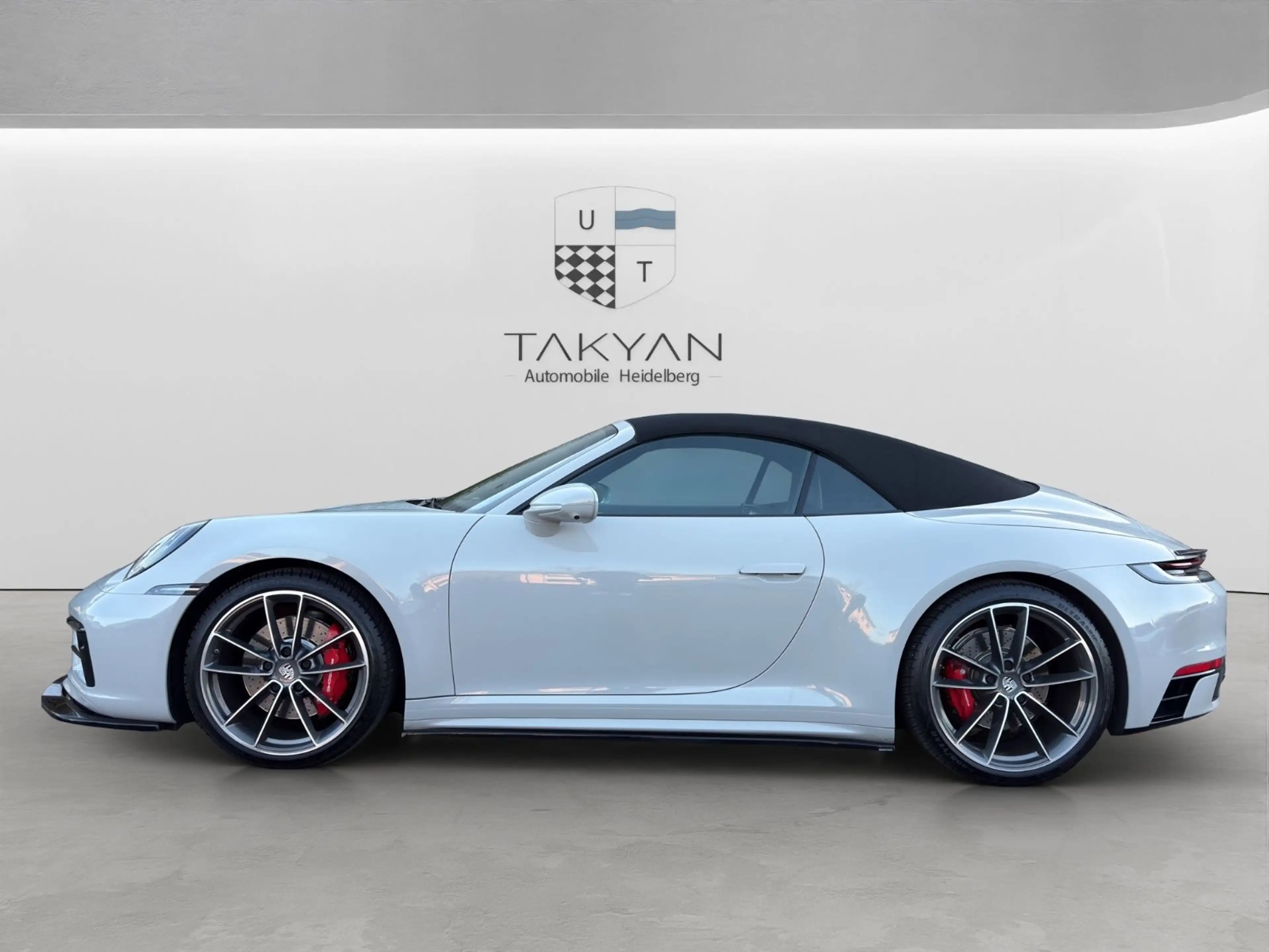 Porsche 911 Carrera S Cabriolet Sportabgas MATRIX 360° — photo 4
