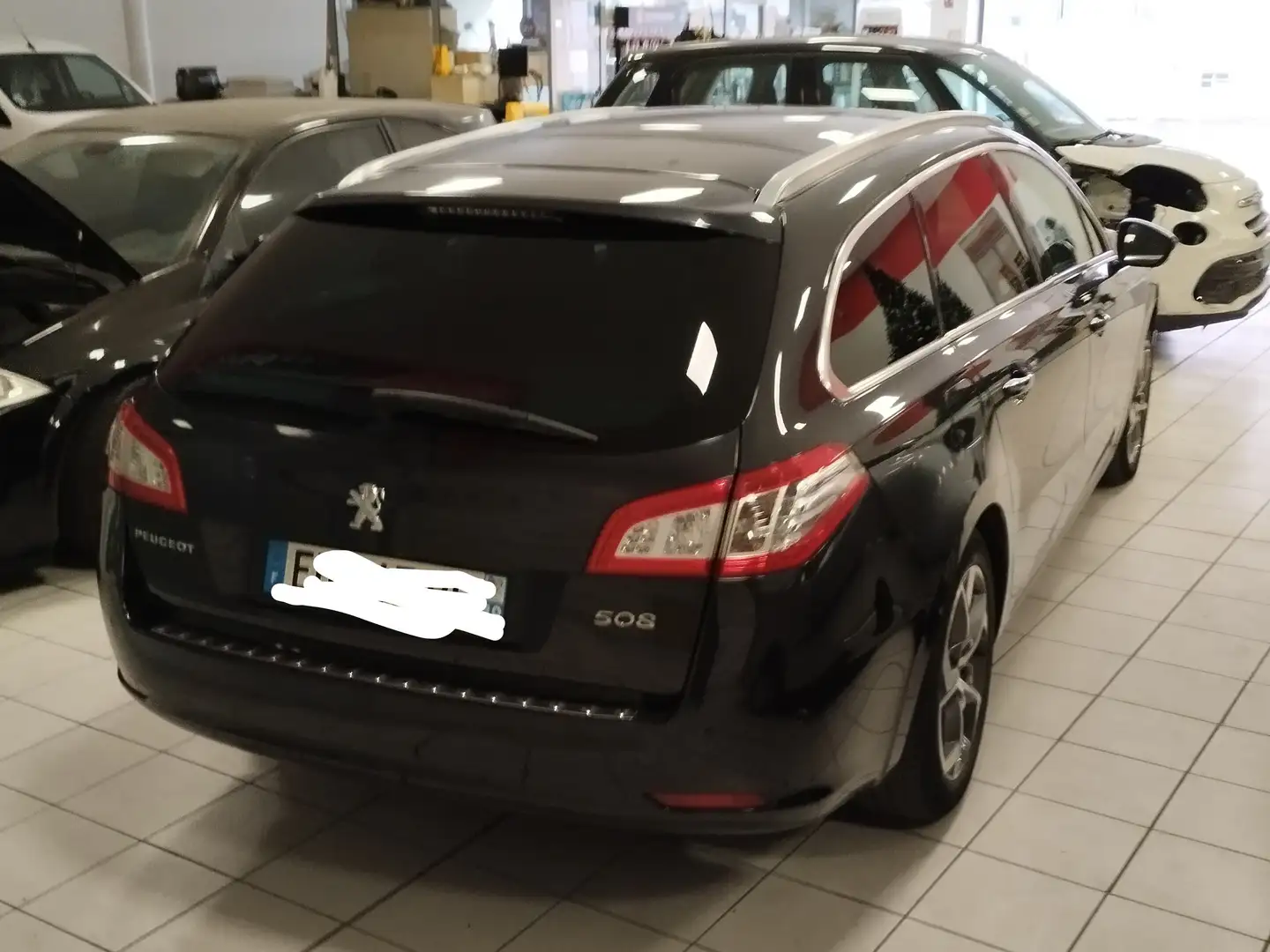 Peugeot 508 SW 2.0 BlueHDi 180ch S Gris - 2