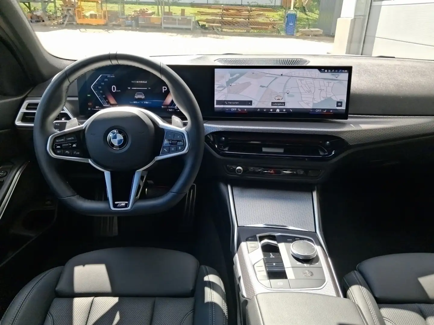 BMW 318 d Touring M Sportpaket LED Navi ParkAs SHZ Blanc - 2