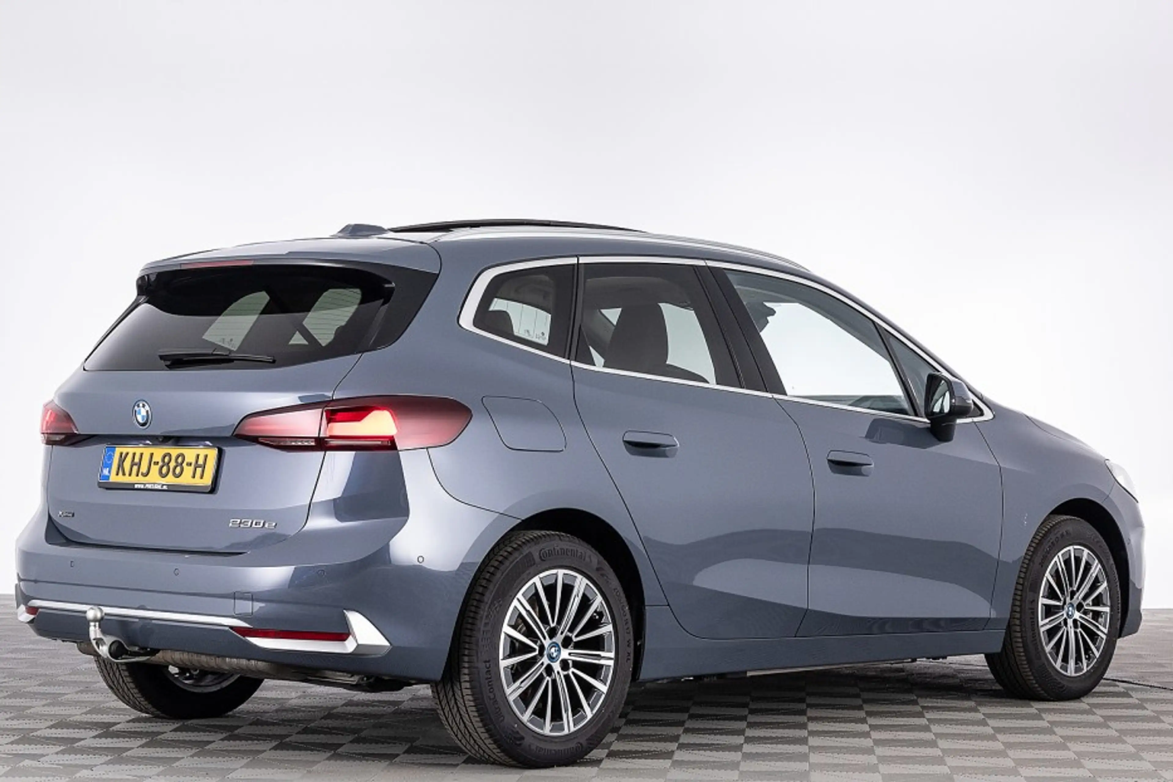 BMW 230 2-serie ActiveTourer 230e xDrive Luxury line | PAN — photo 50