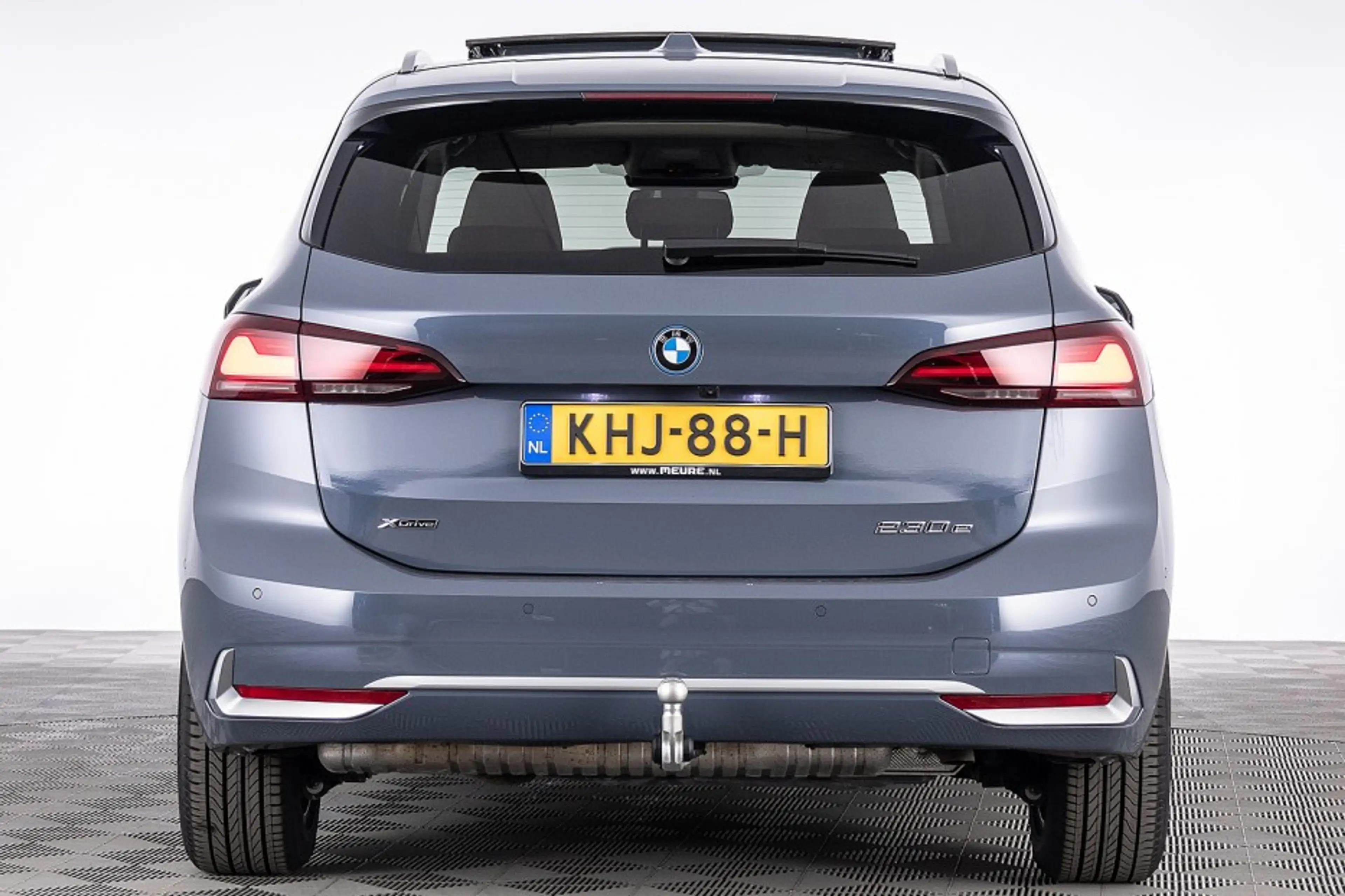 BMW 230 2-serie ActiveTourer 230e xDrive Luxury line | PAN — photo 48