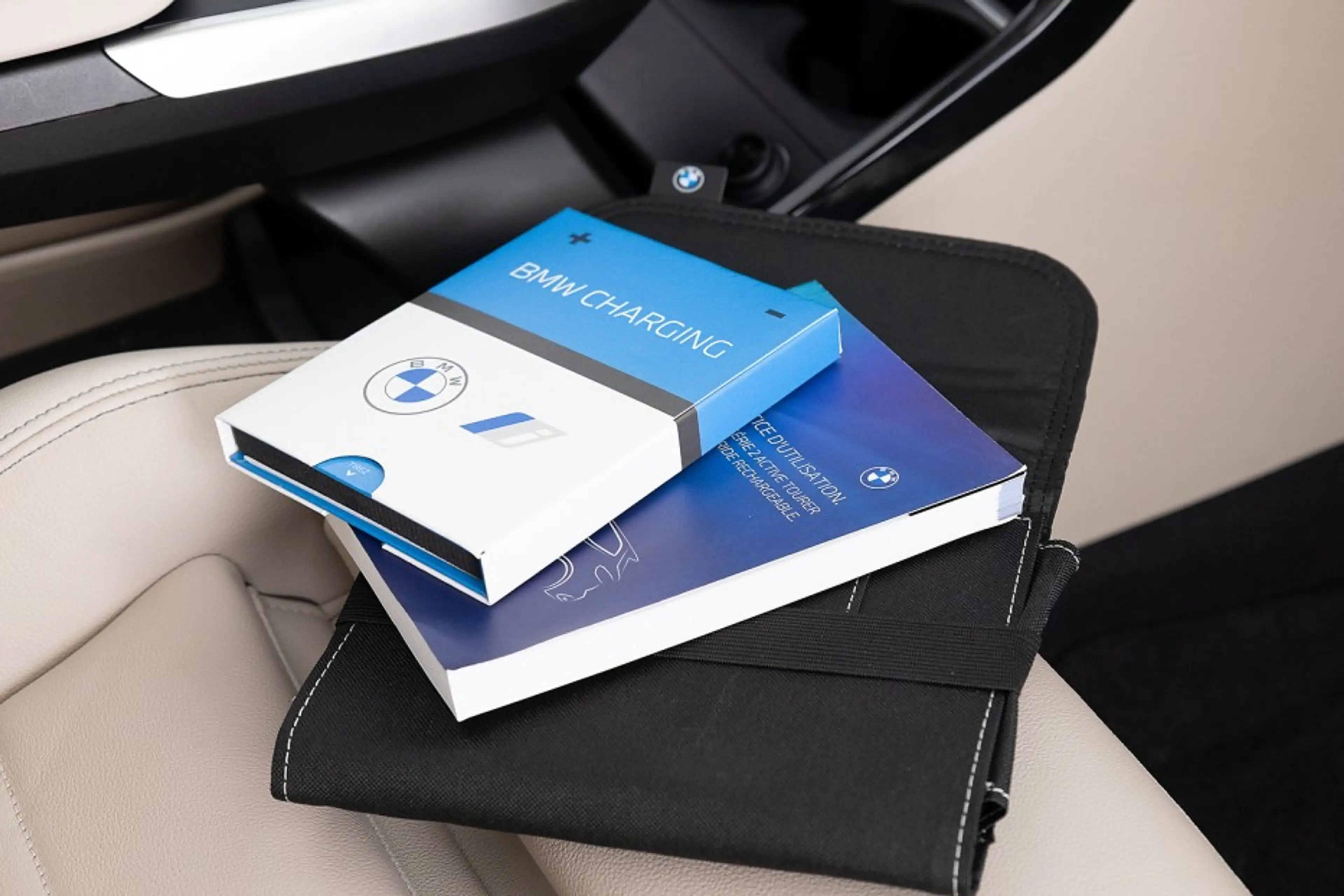BMW 230 2-serie ActiveTourer 230e xDrive Luxury line | PAN — photo 5