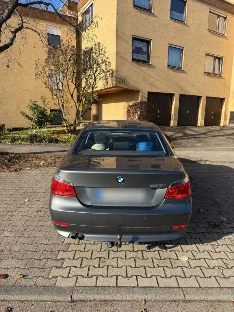 BMW 523 523i - 2