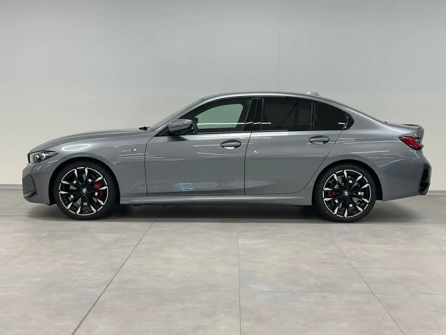 BMW 330 d xDrive Berlina MSport PRO Grigio - 2