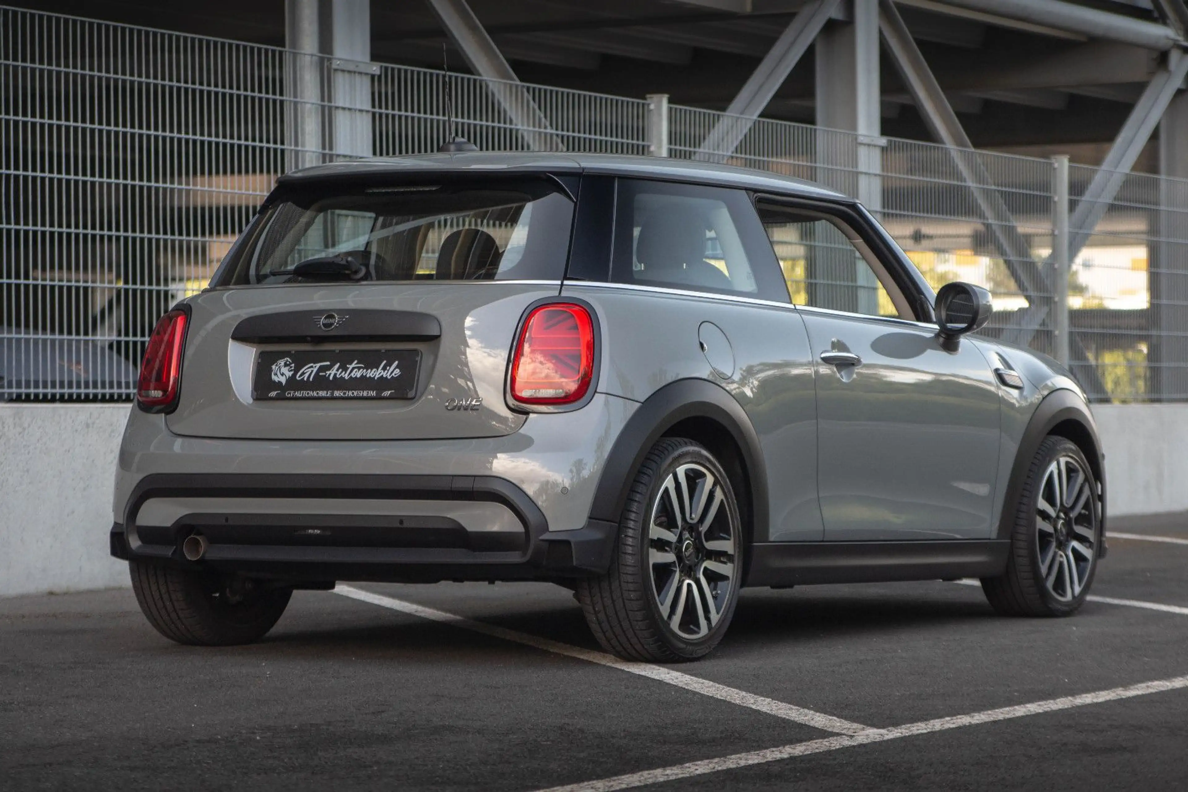 MINI One 3-trg. *Classic Trim*KAM*NAVI*U-FREI*ACC* — photo 11