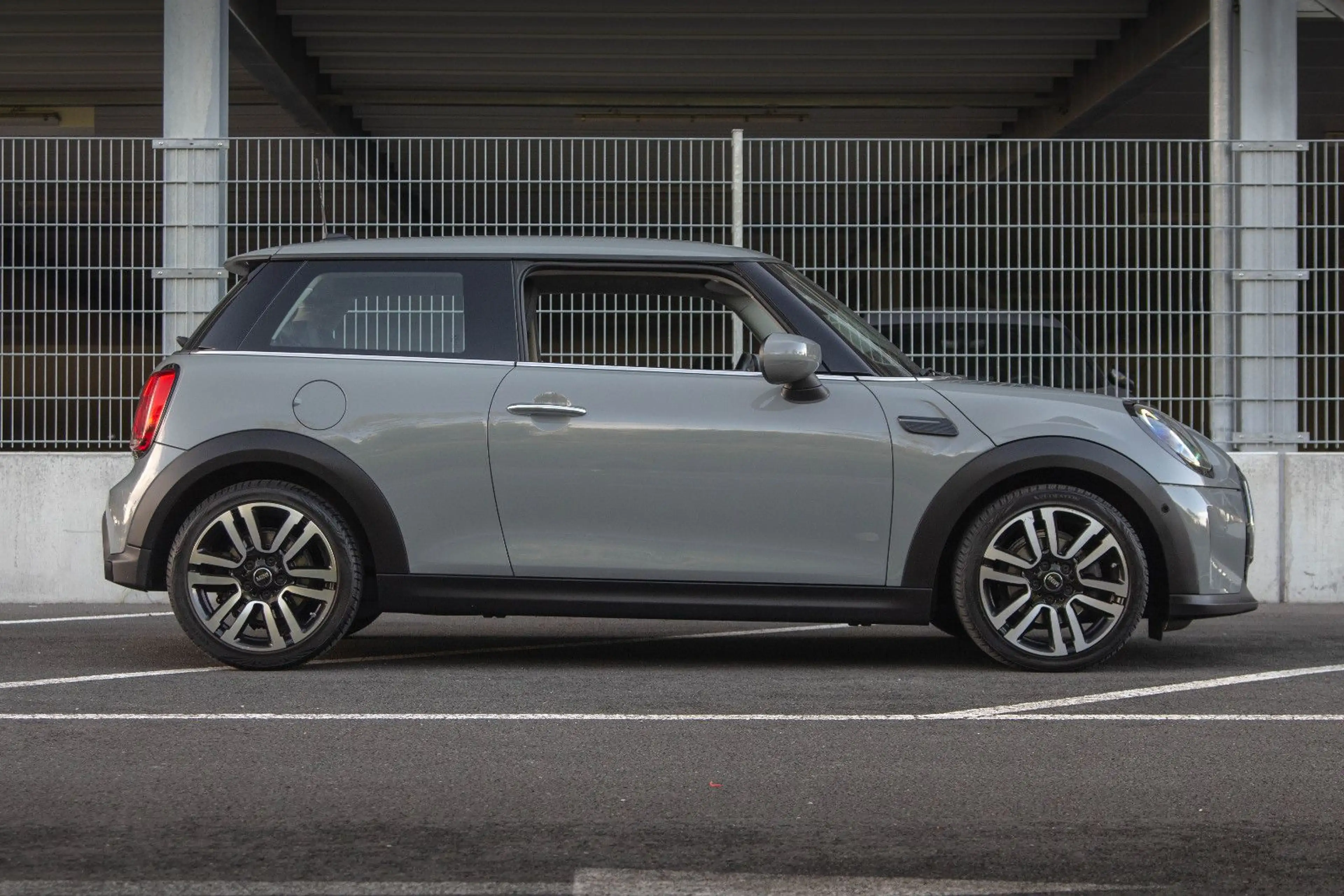 MINI One 3-trg. *Classic Trim*KAM*NAVI*U-FREI*ACC* — photo 9