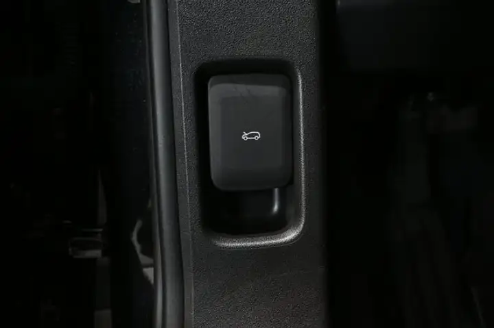 Land Rover Range Rover 2021, foto 28
