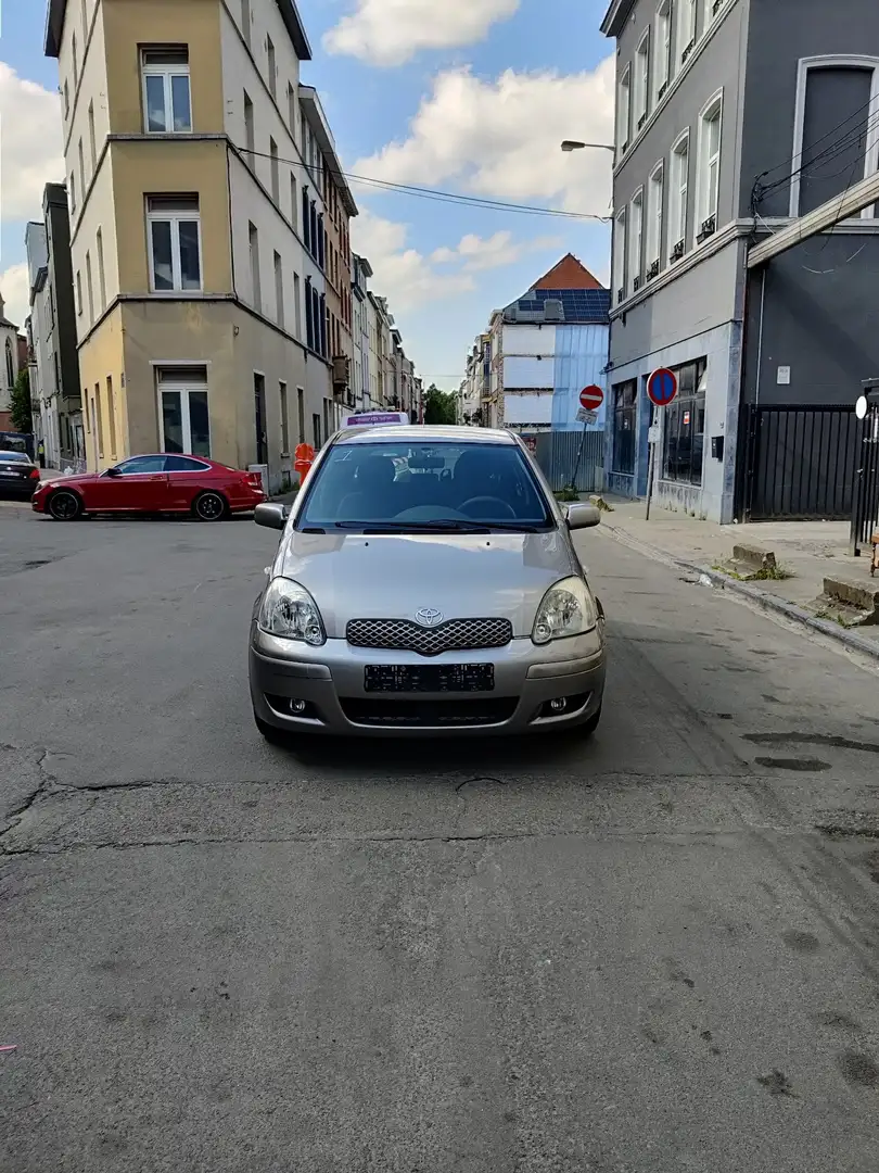 Toyota Yaris 1.3i Automatik Euro 4 - 2