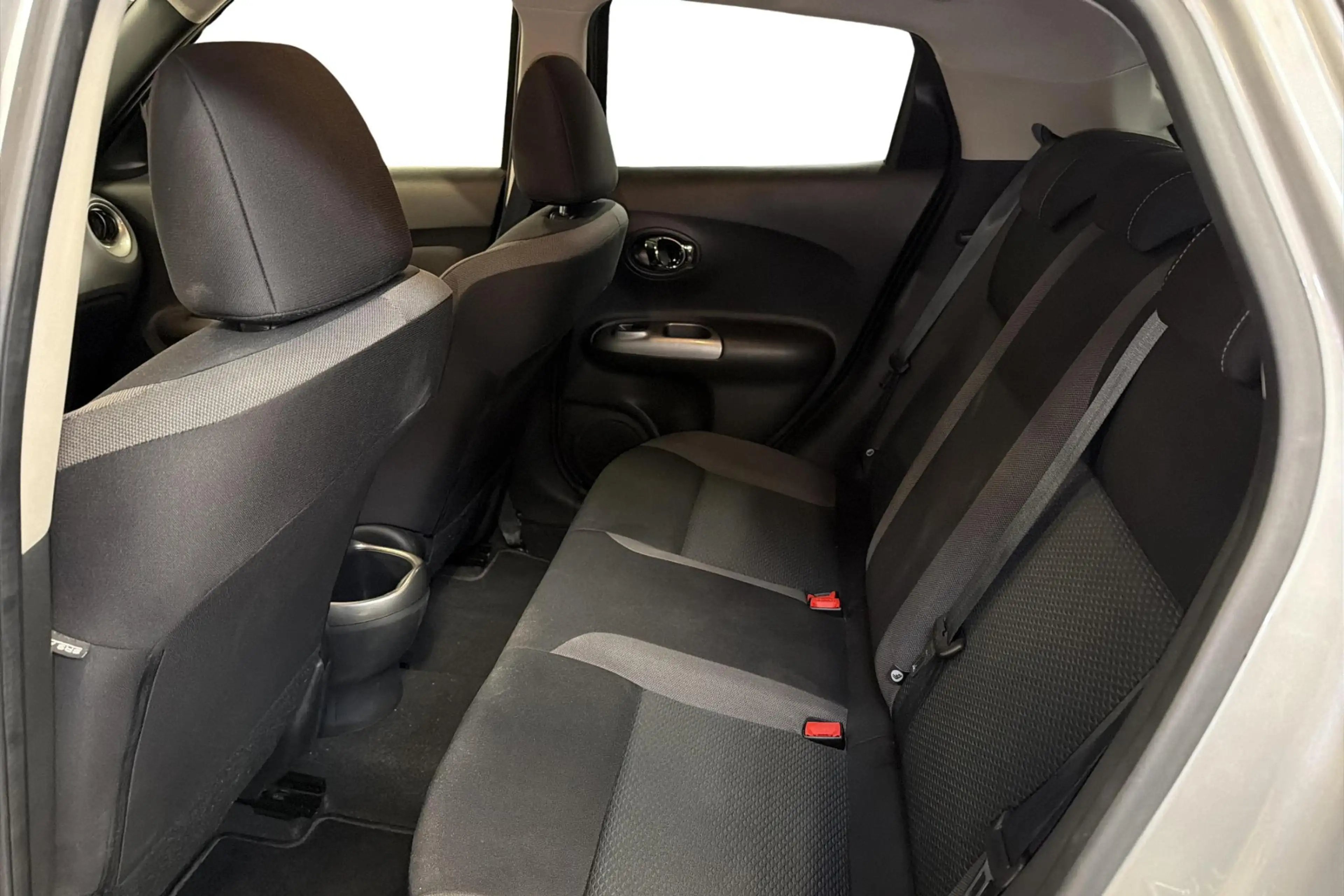 Nissan Juke 1.6-Automaat-Nieuwstaat-Airco-Camera-Gps — photo 7
