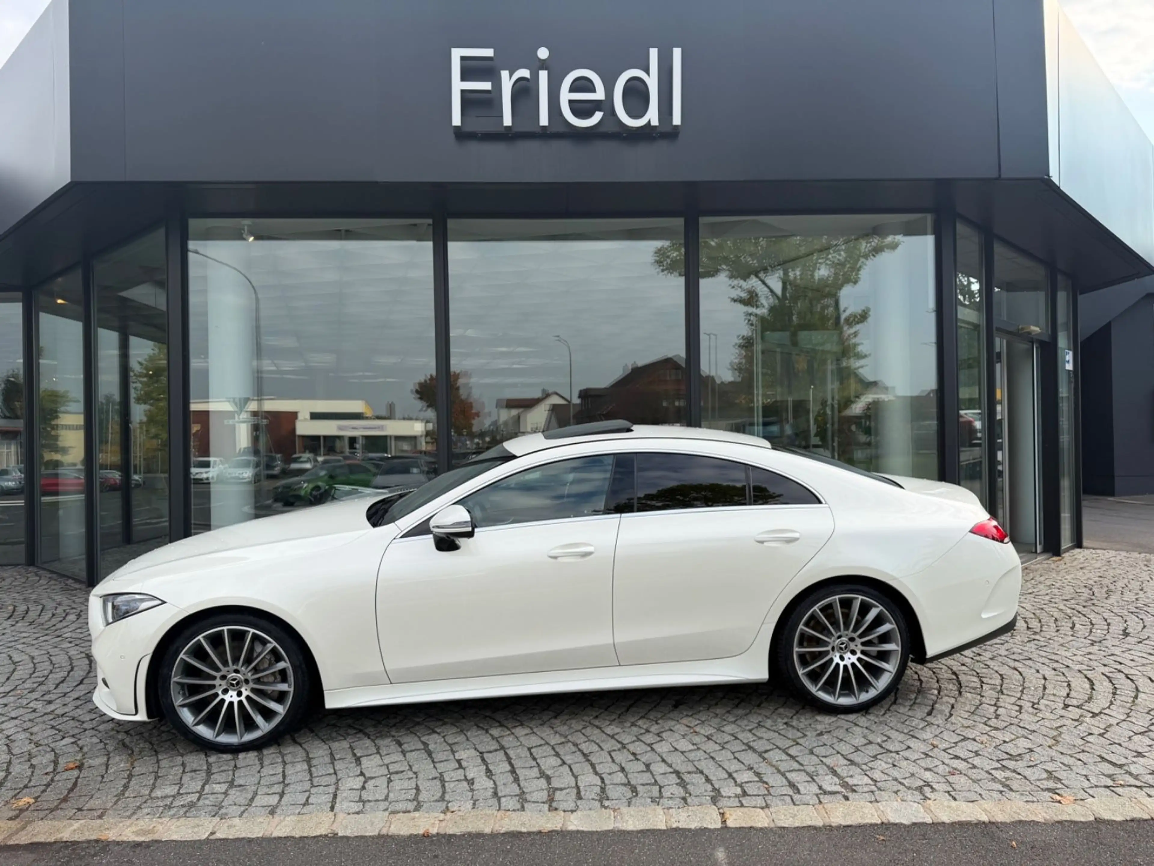 Mercedes-Benz CLS 450 AMG 4M, Burm., 360, Multi, Leder,