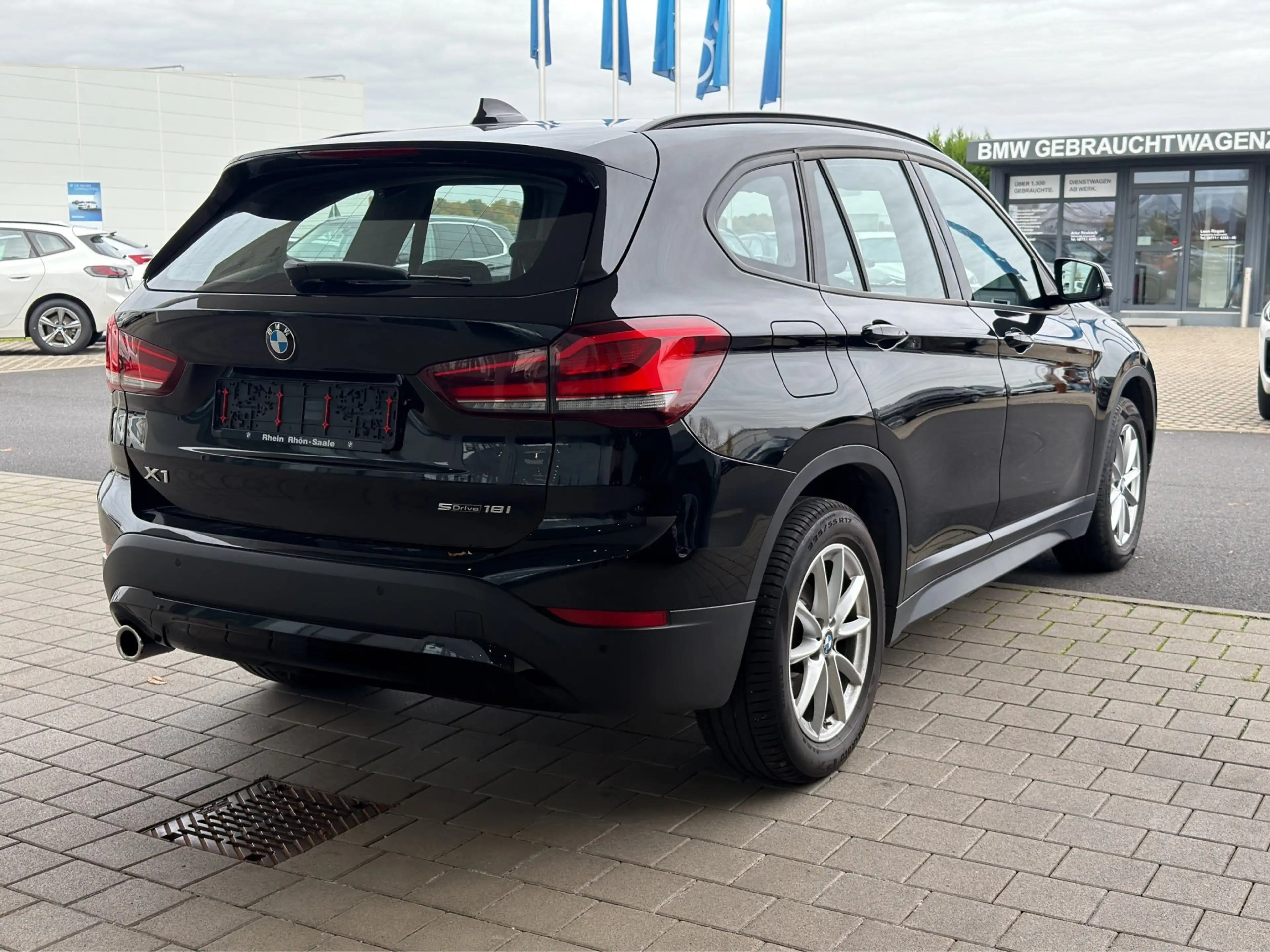 BMW X1 sDrive18i Advantage Navi.AHK.ParkA.PDC.LED.SH — photo 4