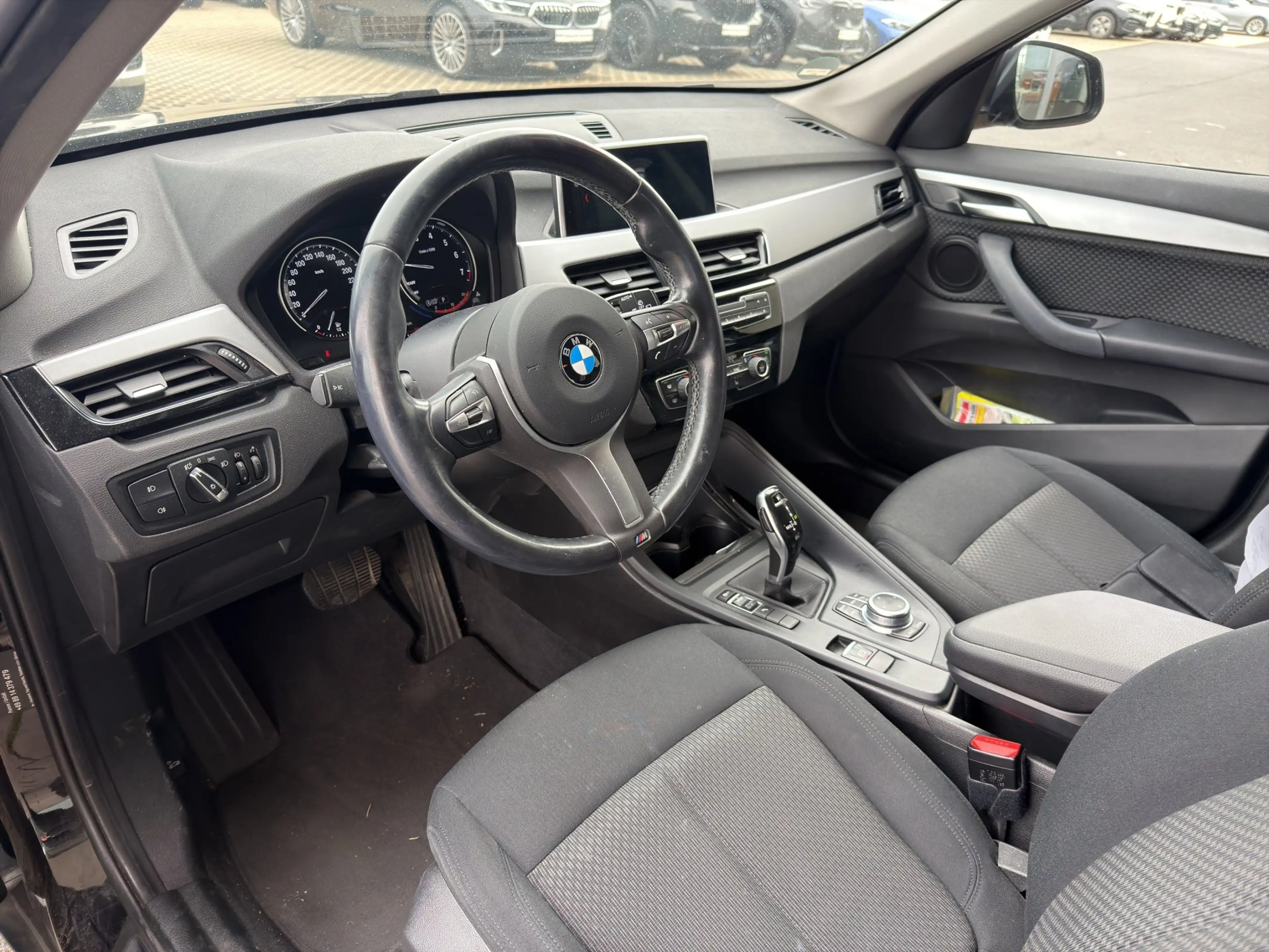BMW X1 sDrive18i Advantage Navi.AHK.ParkA.PDC.LED.SH — photo 7