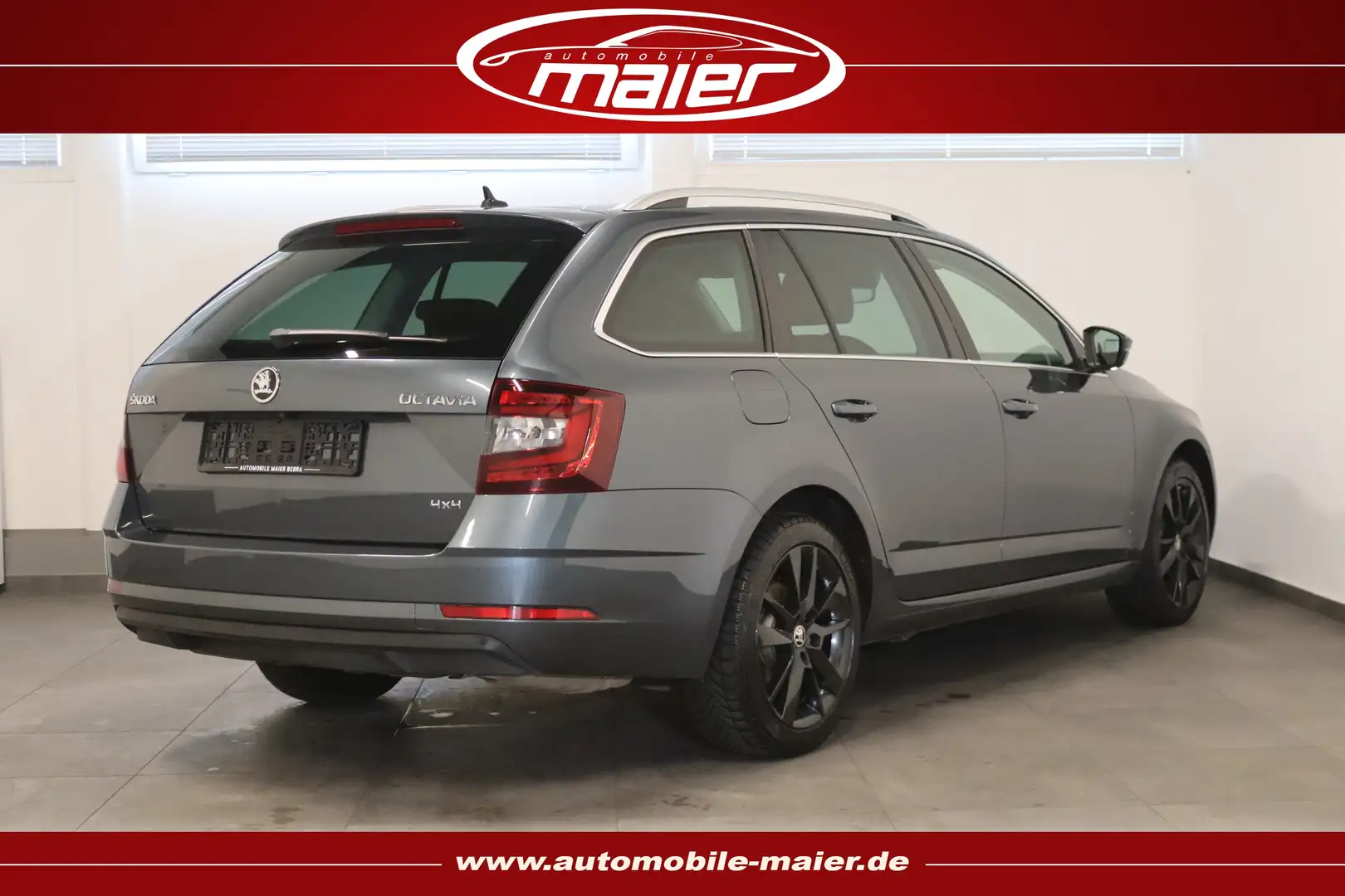 Skoda Octavia Combi 2.0 TSI 4x4 DSG-Navi-LED-Virtual- Grijs - 2