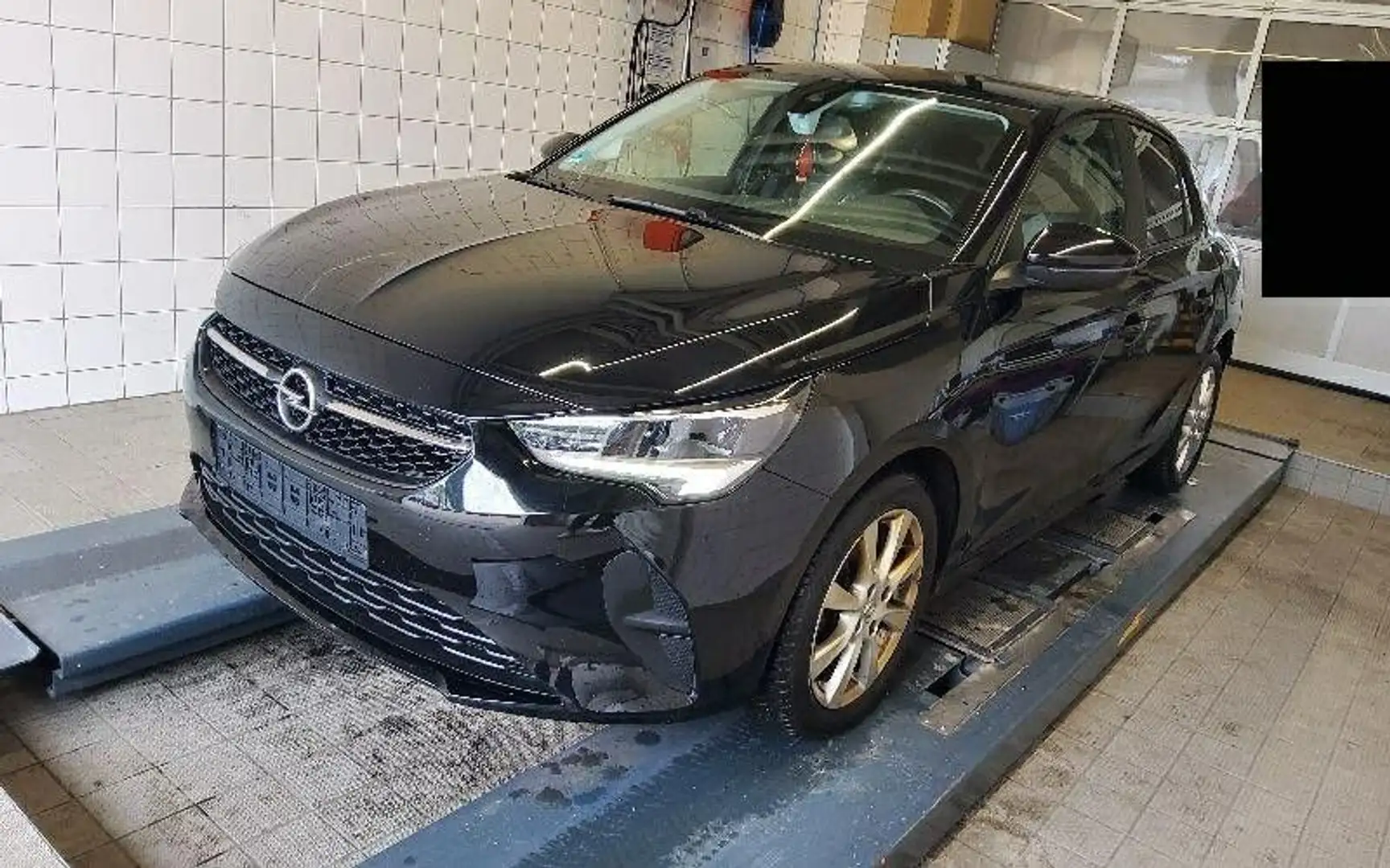 Opel Corsa F Edition 1.2i LED Kamera Alu NAvi Sitzhzg Schwarz - 1