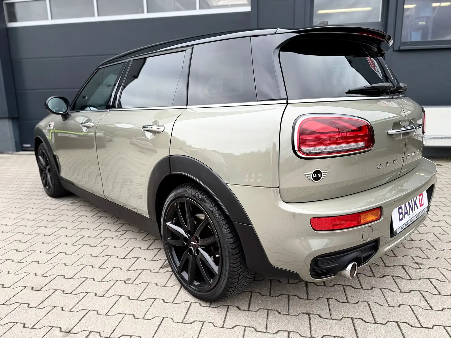 MINI Cooper SD Clubman John Cooper Works*NAV*190PS*LED*18Z*AMBIE*Keyless Grau - 2