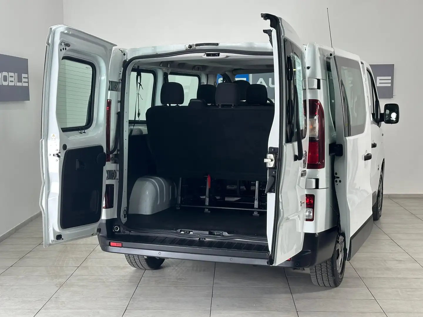 Fiat Talento L1H1 1,2t // 9-SITZER // KLIMA // EINPAKHILFE // Weiß - 2