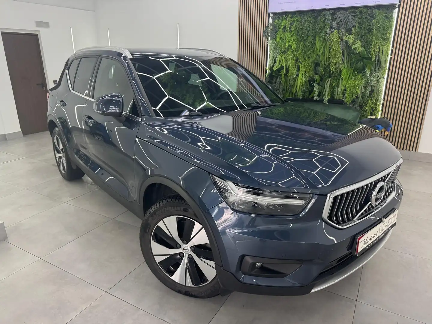 Volvo XC40 T4 Recharge Inscription Aut. Azul - 2