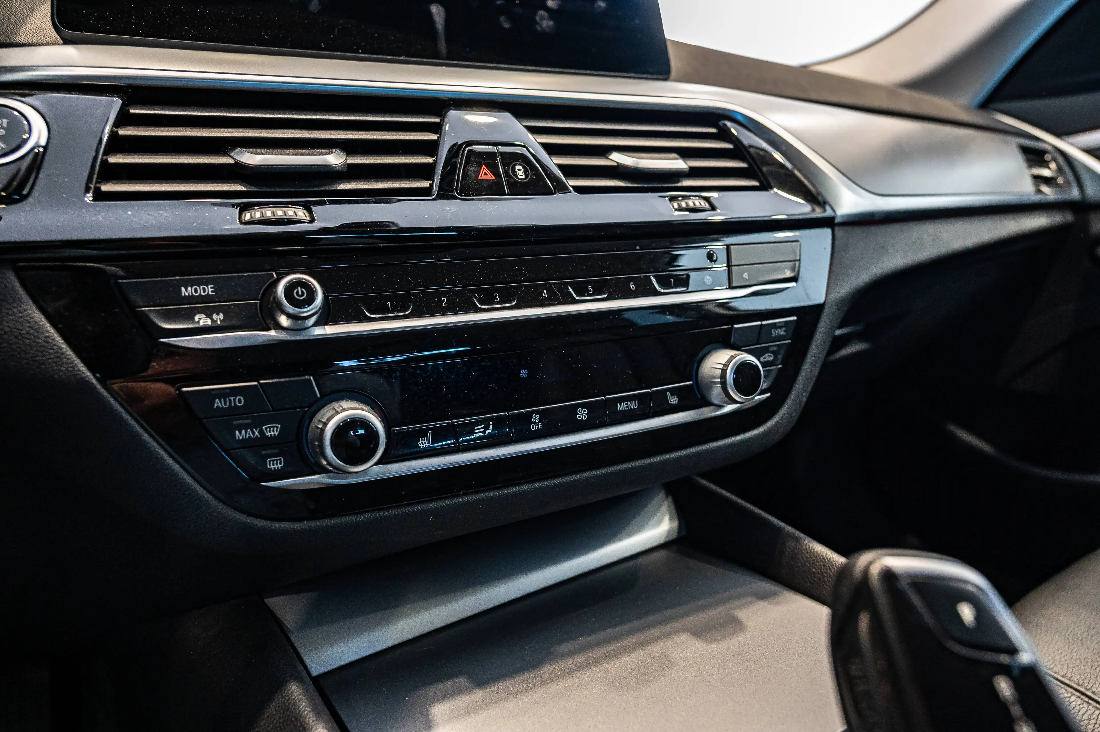 BMW 518 D, Camera, Apple Car, Android auto G31 touring — photo 20
