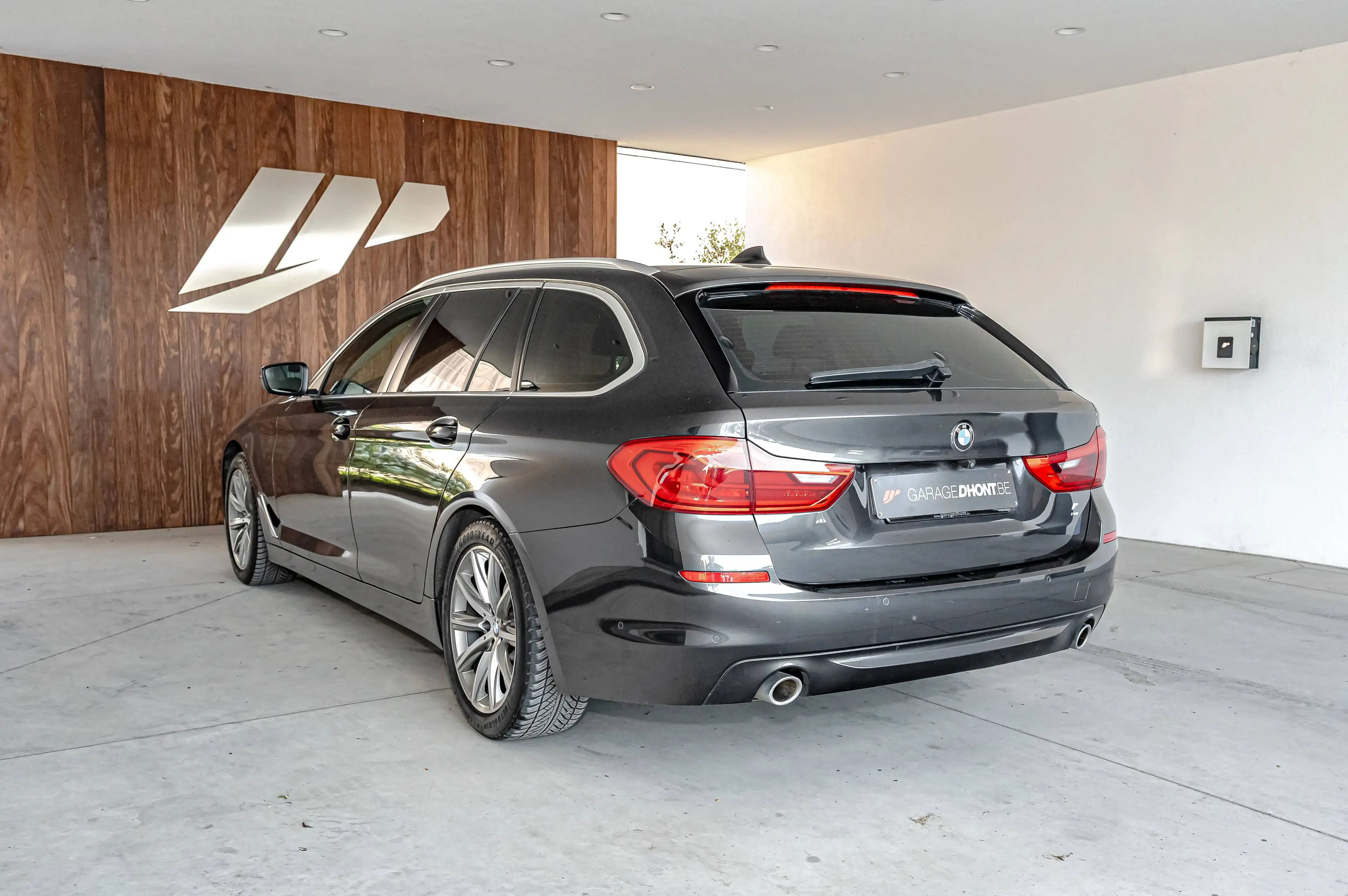 BMW 518 D, Camera, Apple Car, Android auto G31 touring — photo 4