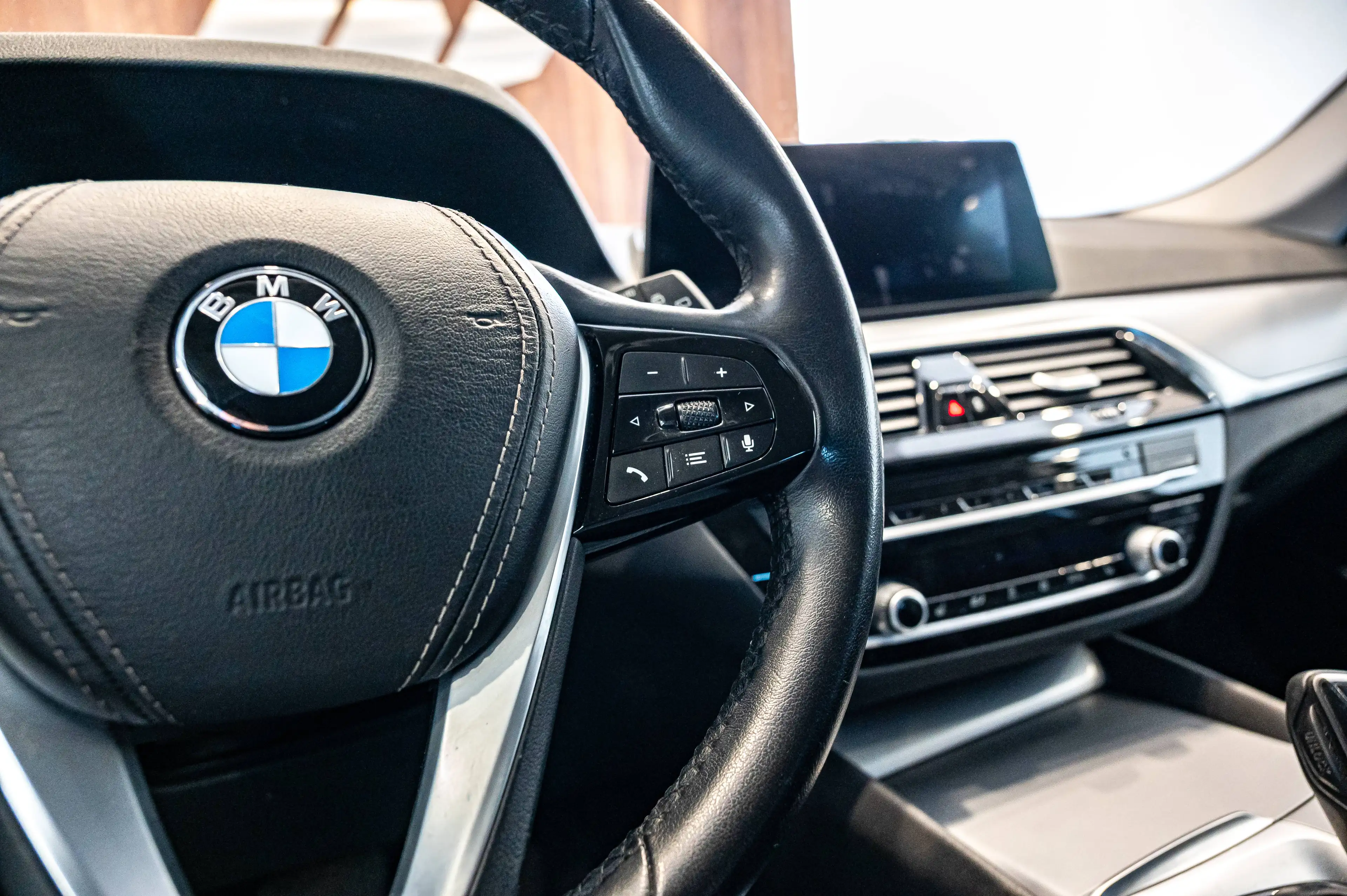 BMW 518 D, Camera, Apple Car, Android auto G31 touring — photo 18