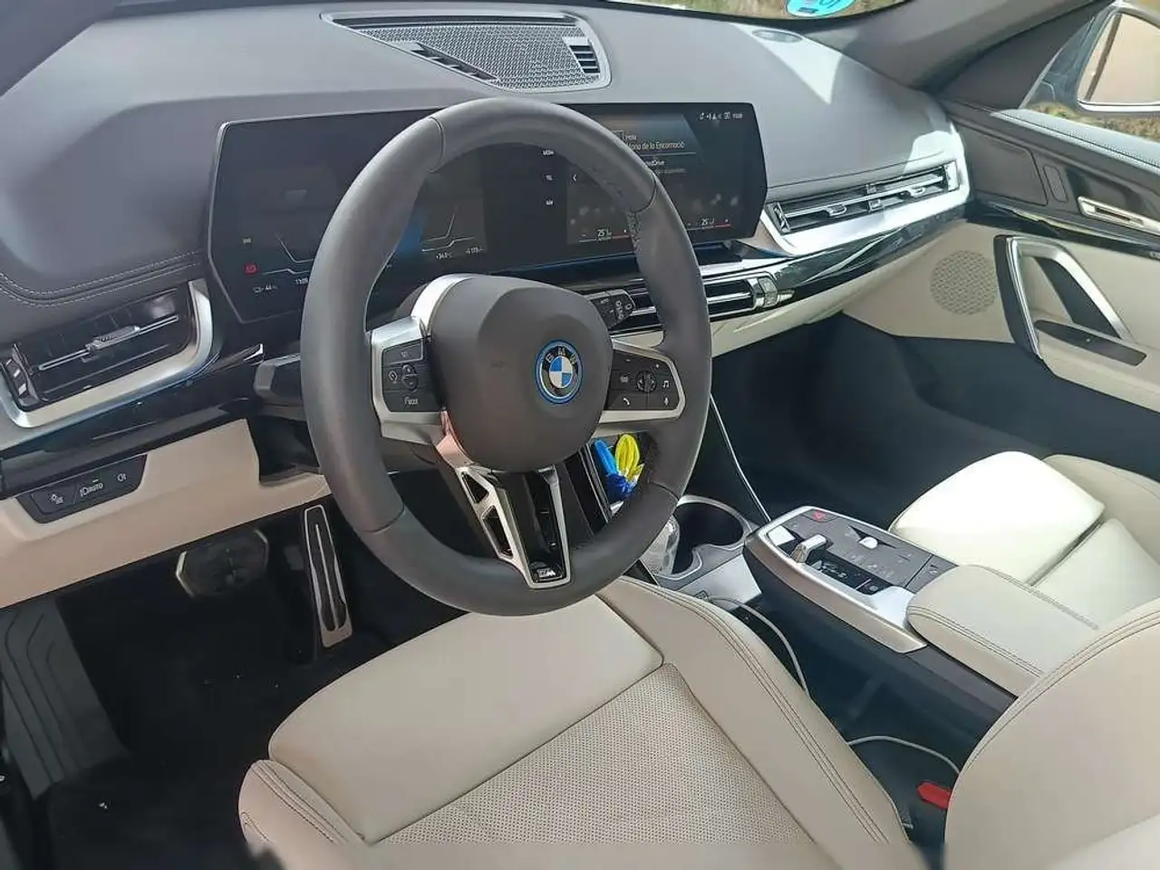 BMW iX1 2026
