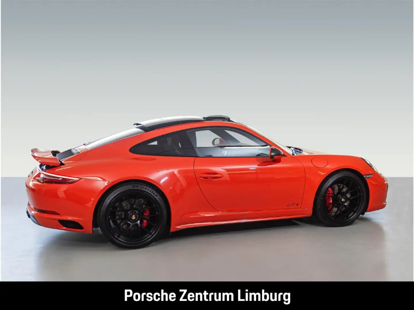 Porsche 991 911 Carrera GTS Lavaorange BOSE Sportabgas Orange - 2