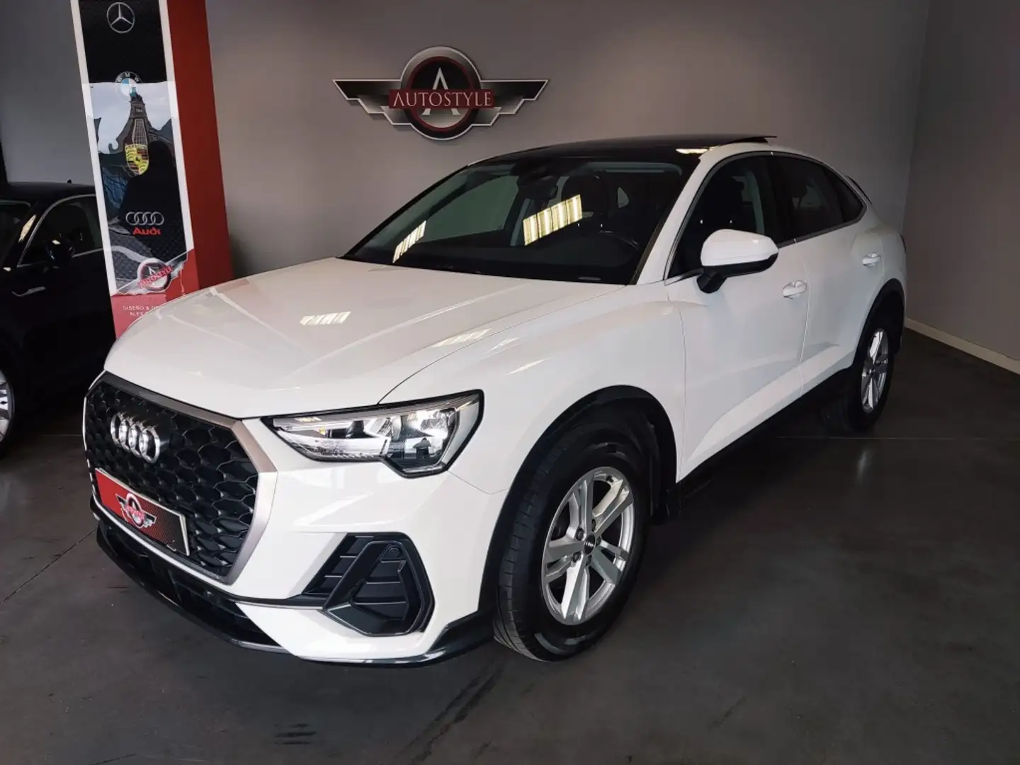 Audi Q3 Sportback 35 TDI S tronic Blanco - 2