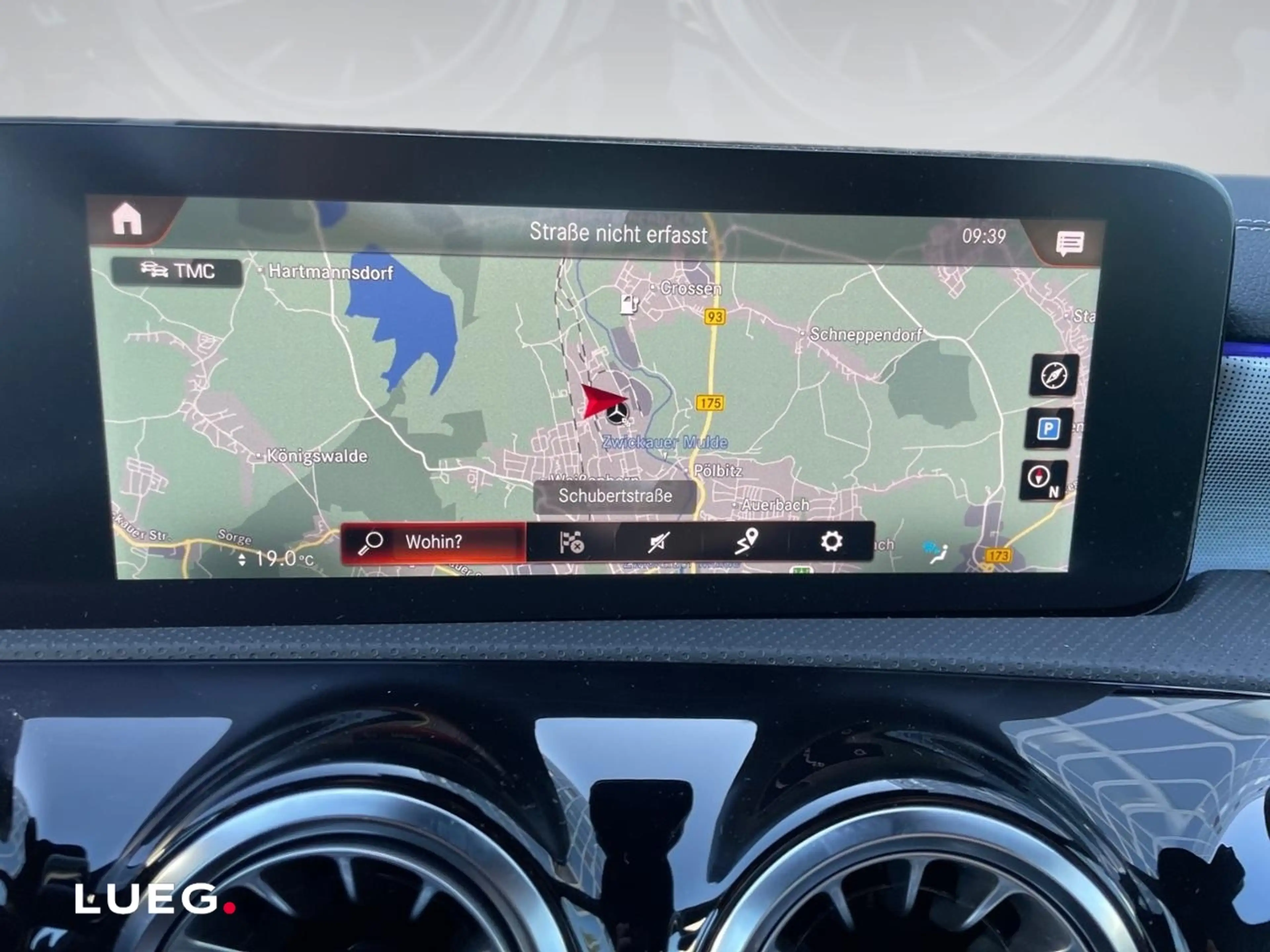 Mercedes-Benz A 250 e Kompakt Augmented Night Perf AUT KeyLess — photo 14