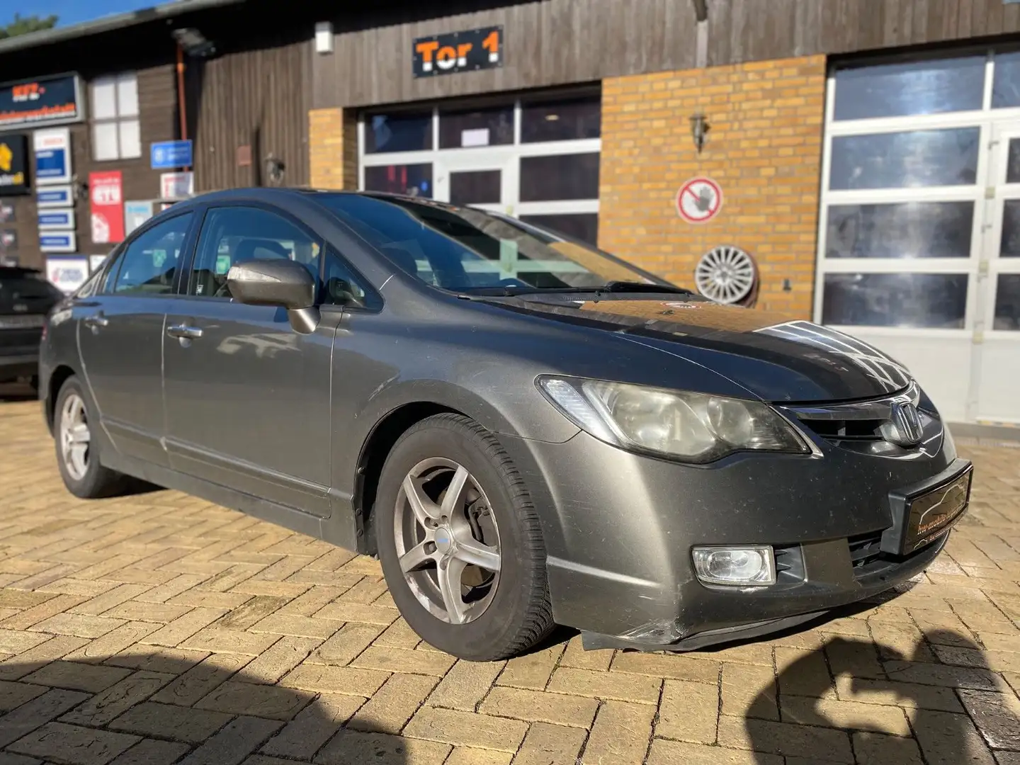 Honda Civic 1.3i-DSi Hybrid Klima el. FH PDC SHZ ... Grau - 1