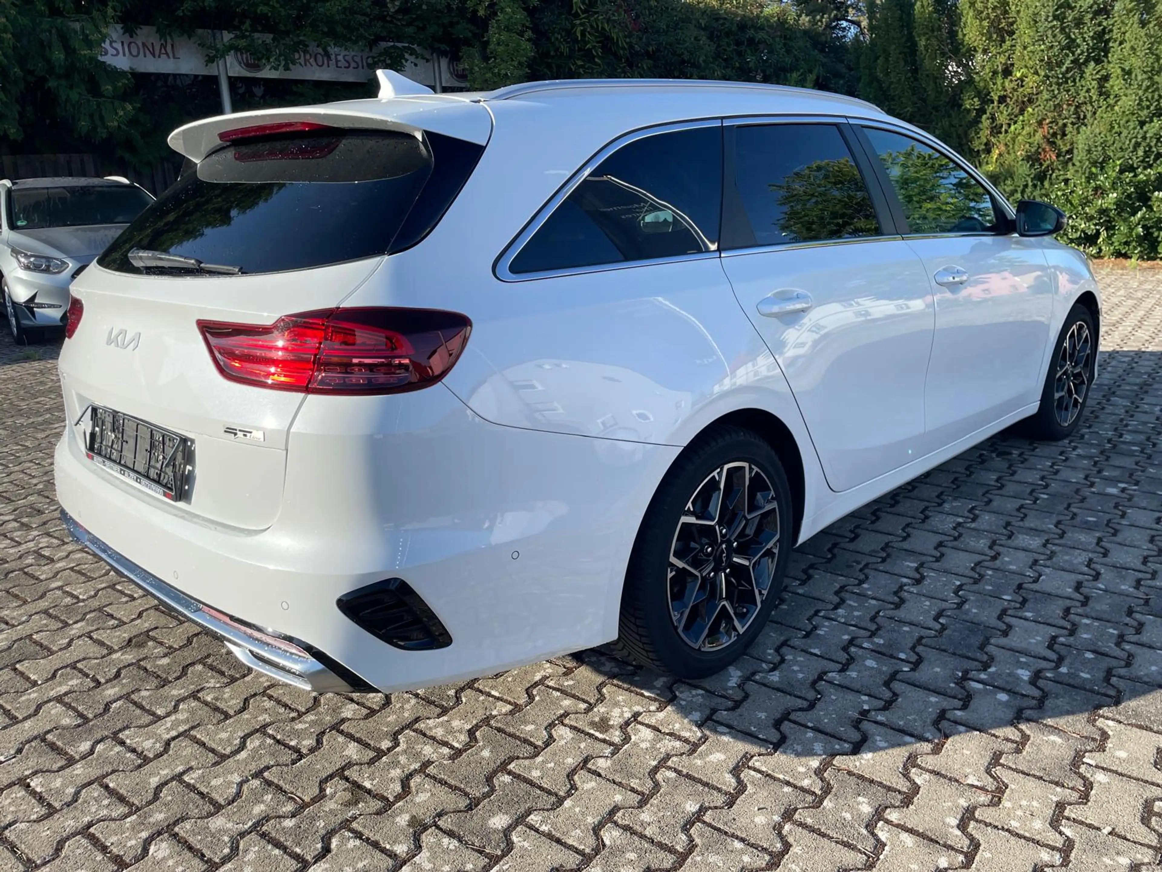 Kia Ceed SW / cee'd SW GT Line — photo 6