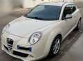 Alfa Romeo MiTo MiTo 1.4 tb Distinctive Gpl 120cv Blanc - thumbnail 1