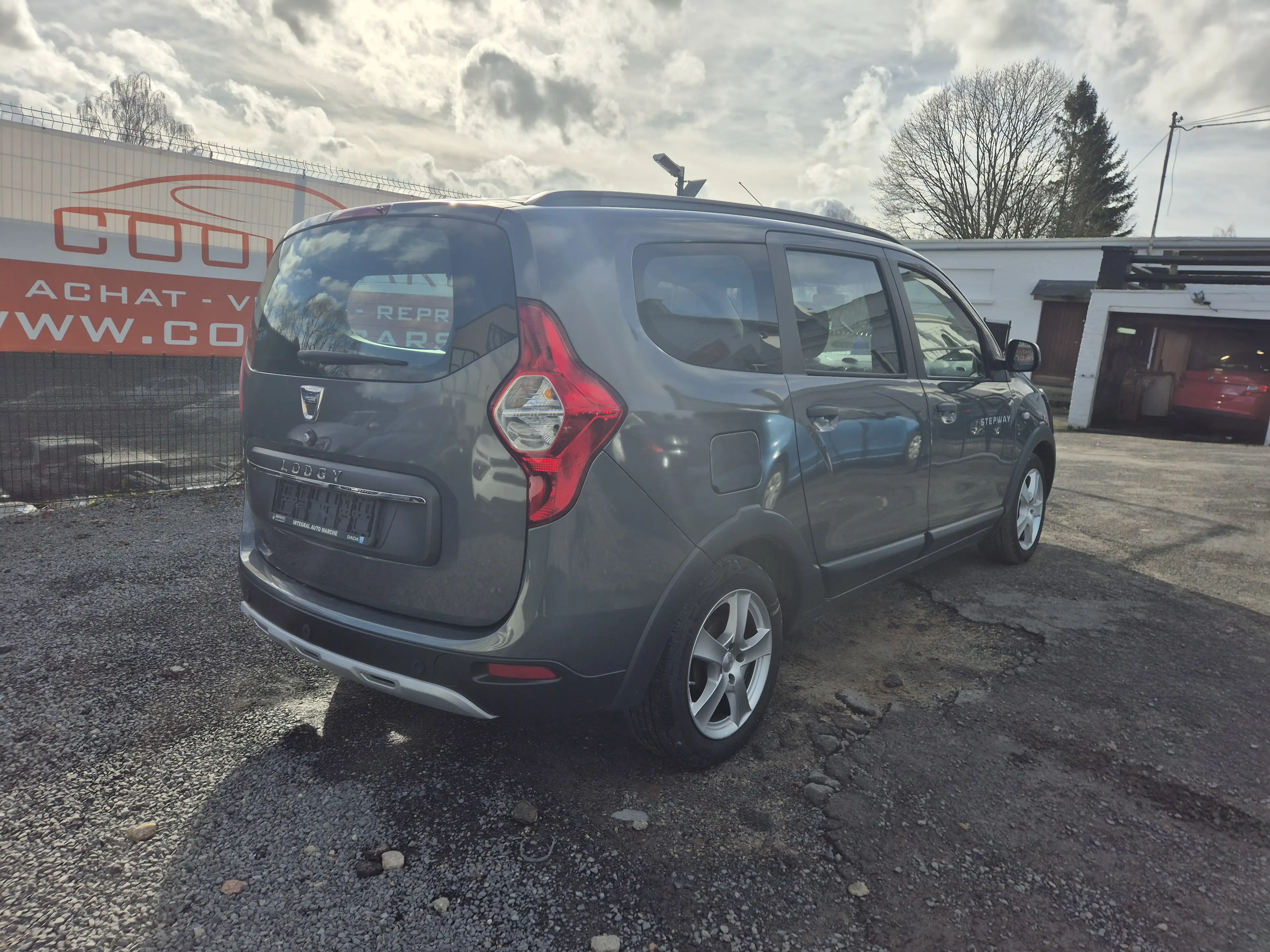 Dacia Lodgy Stepway 1.2 TCe - EU6 - GARANTIE 1AN - — photo 6
