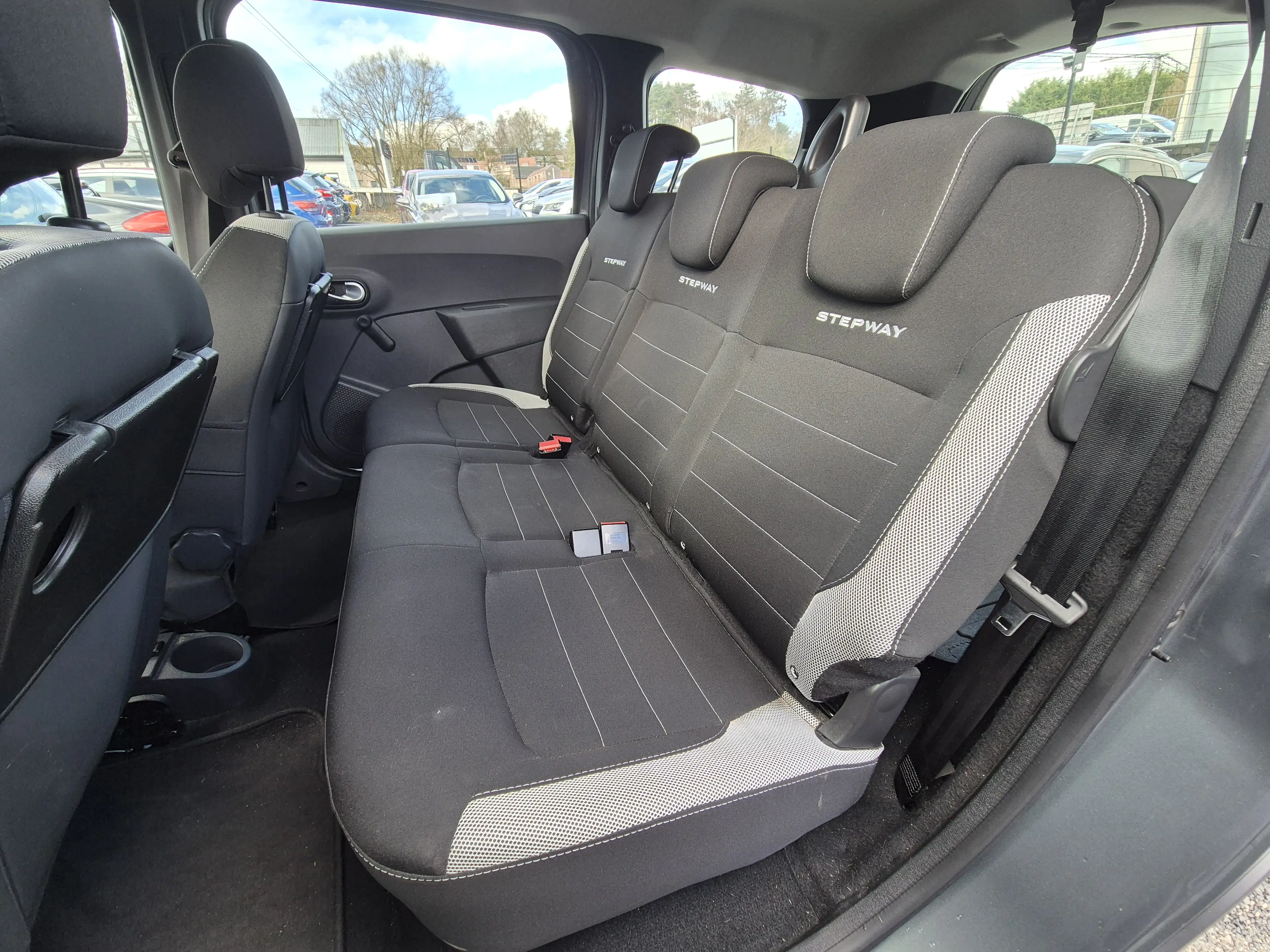 Dacia Lodgy Stepway 1.2 TCe - EU6 - GARANTIE 1AN - — photo 14