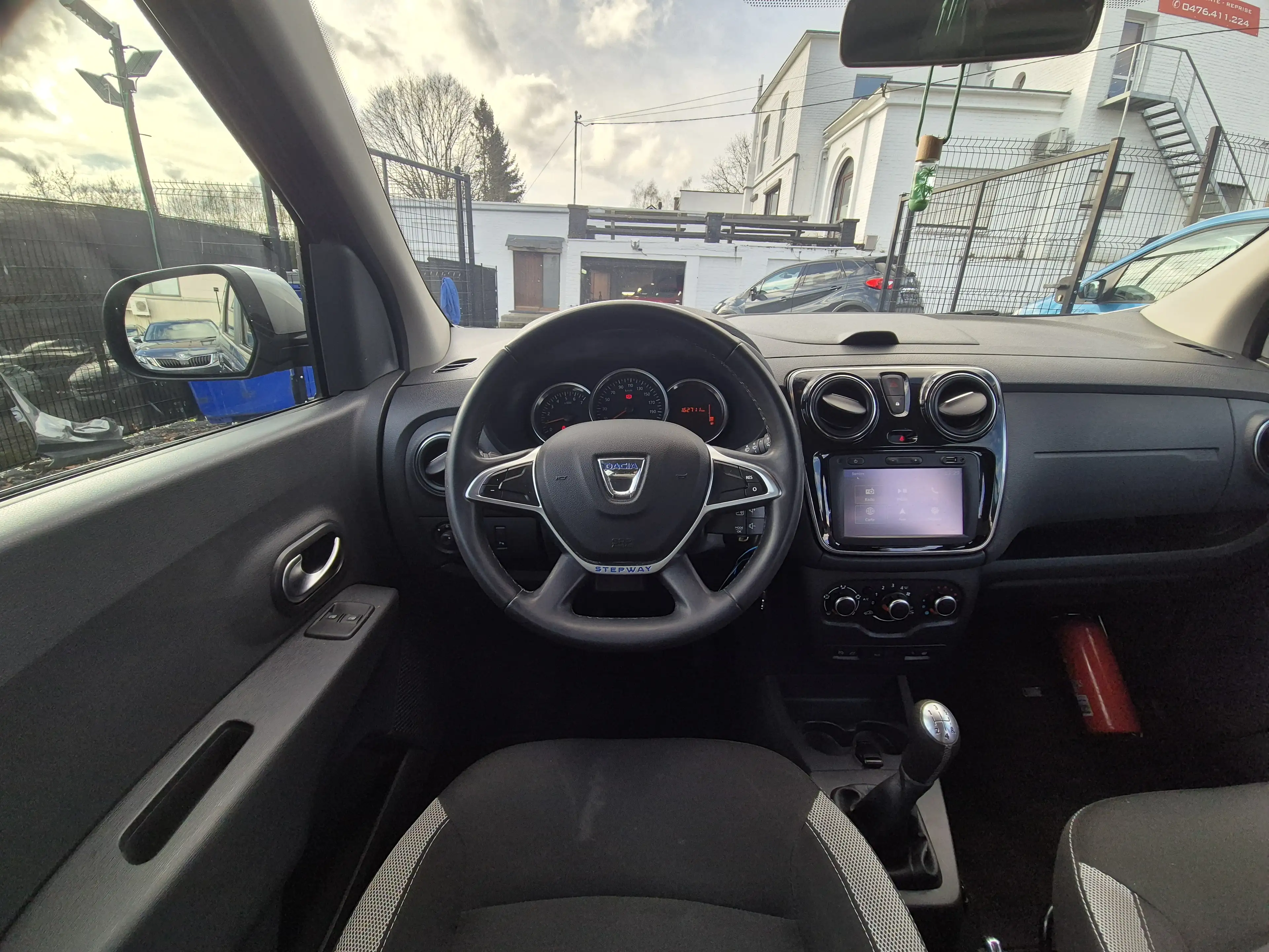 Dacia Lodgy Stepway 1.2 TCe - EU6 - GARANTIE 1AN - — photo 12