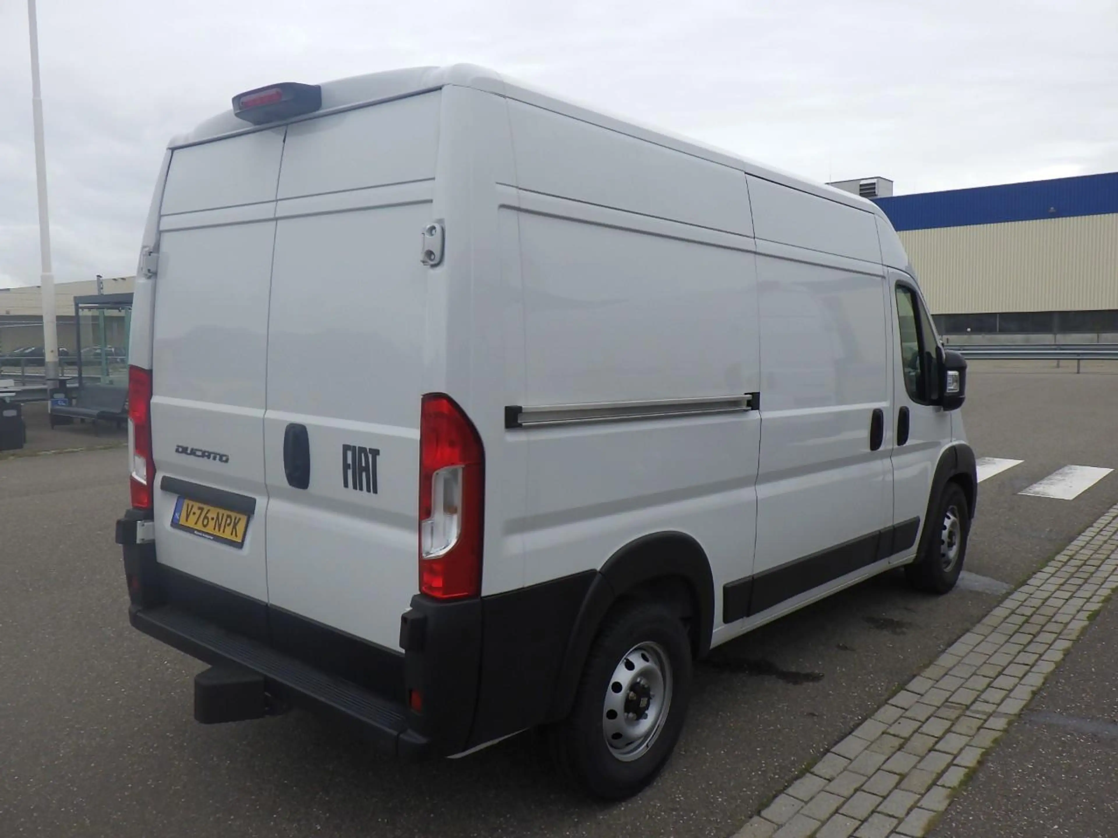 Fiat Ducato L2H2 2.2 140 PK 3.5t Heavy 8 JAAR FABRIEKSGARANTIE — photo 2