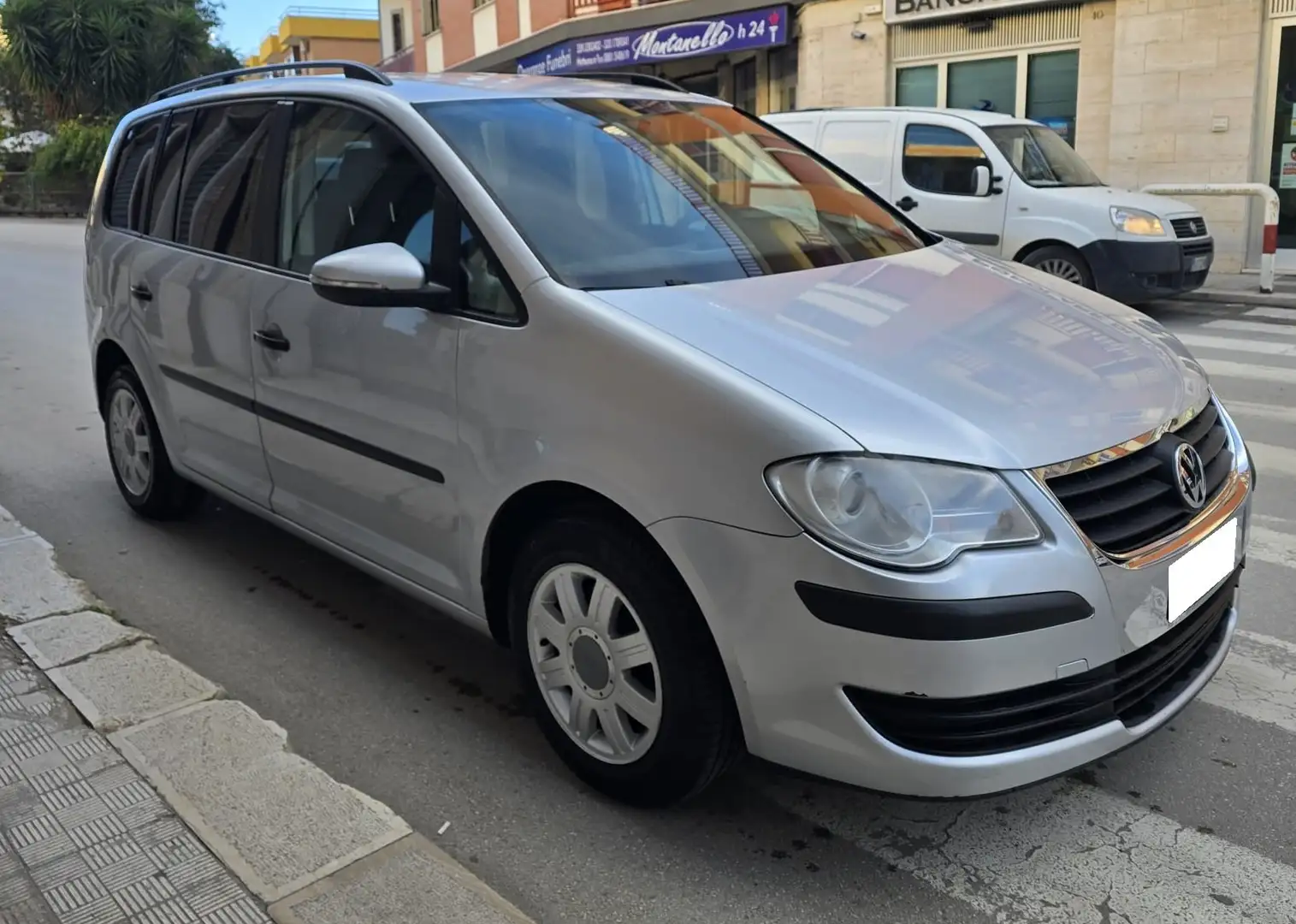 Volkswagen Touran 1.9 TDI 105 cv Argento - 2