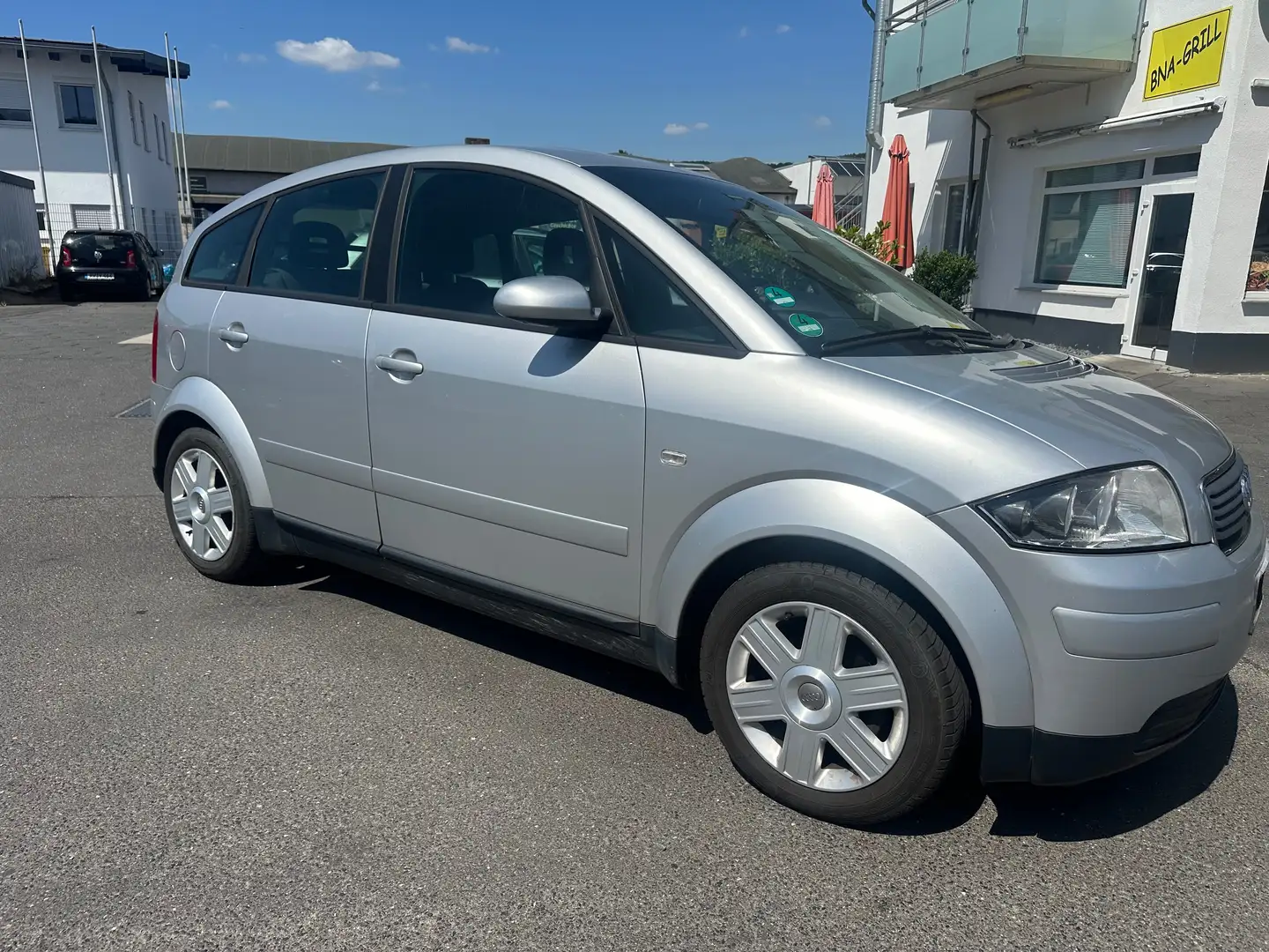 Audi A2 1.4 Grau - 1