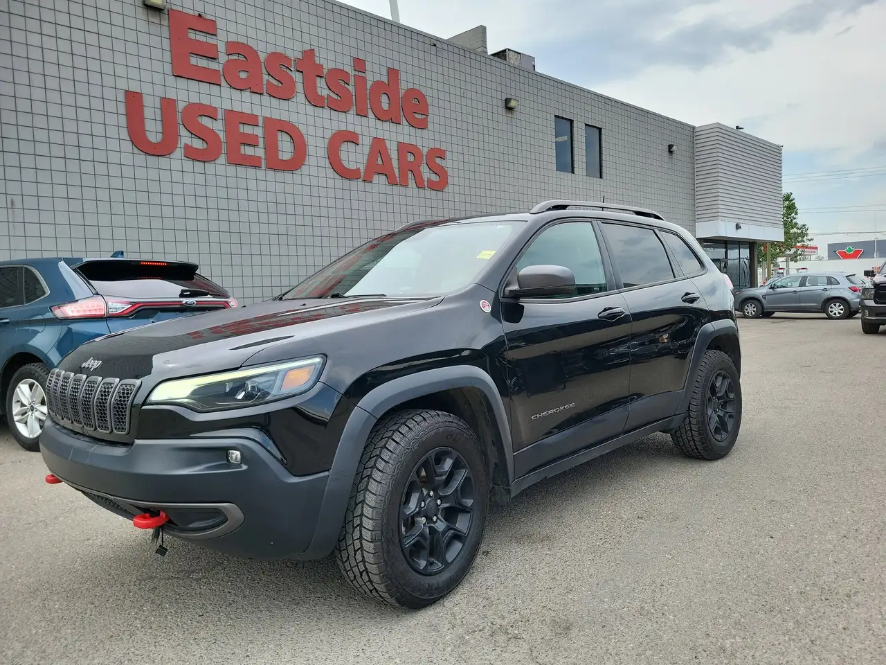 Jeep Cherokee снимка Jeep Cherokee