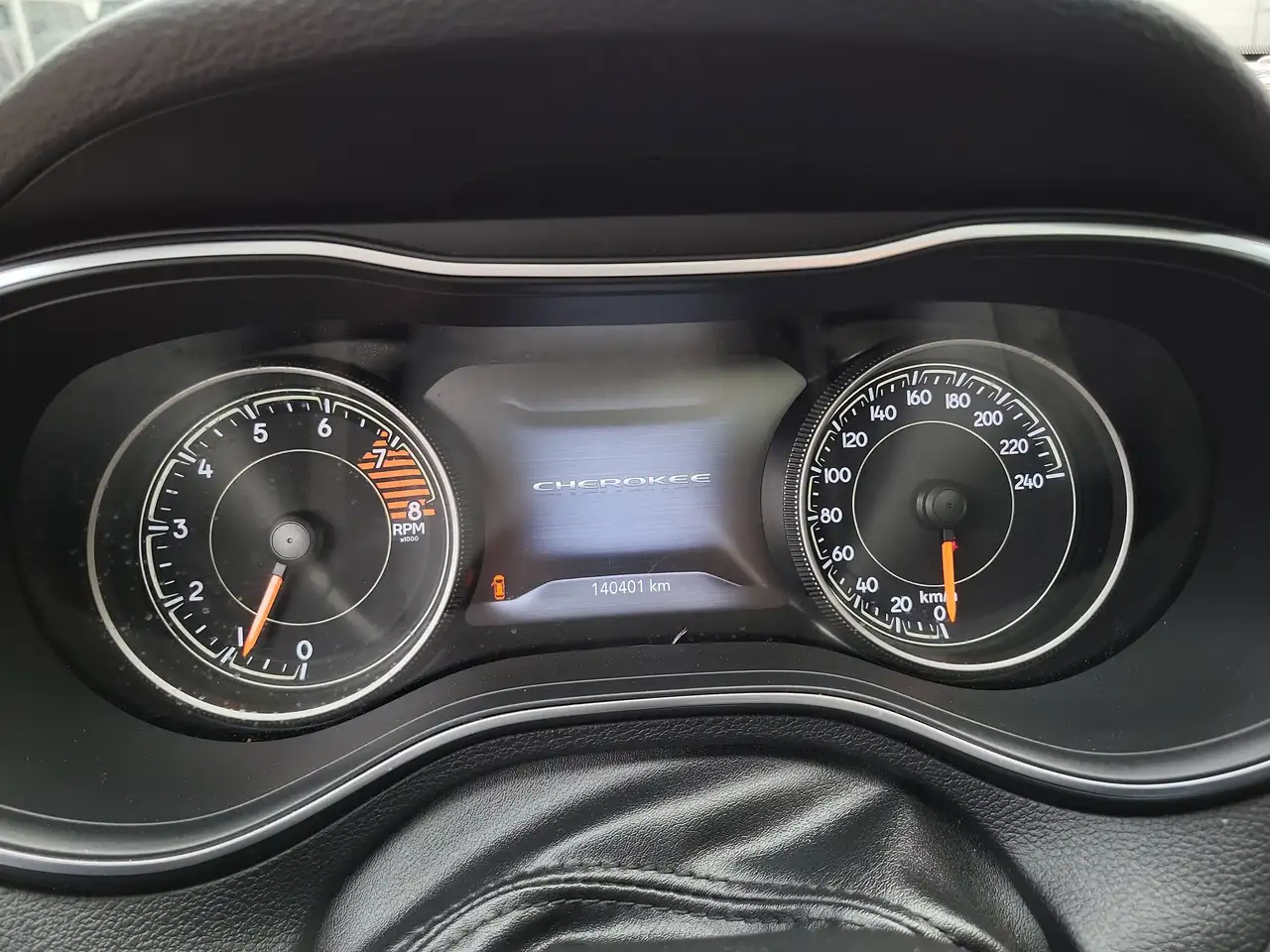 Jeep Cherokee снимка Jeep Cherokee