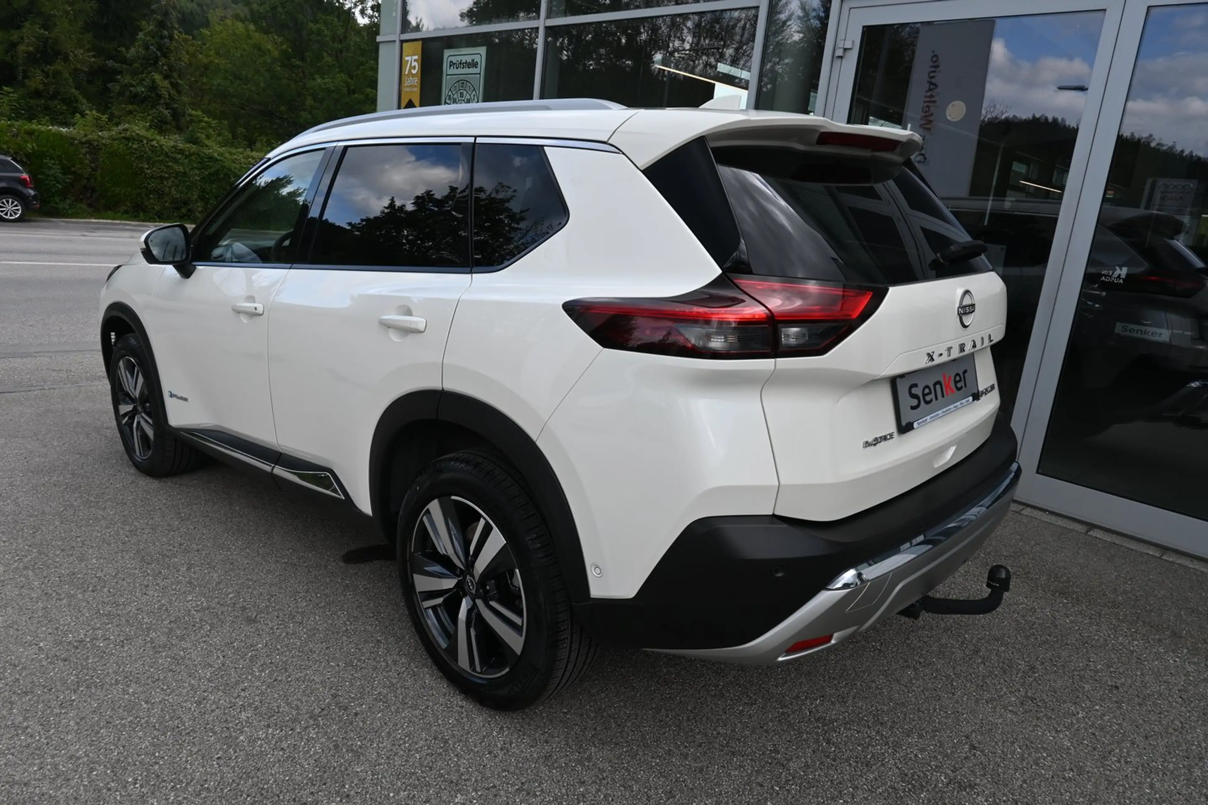 Nissan X-Trail e-Power e-4orce Tekna — photo 5